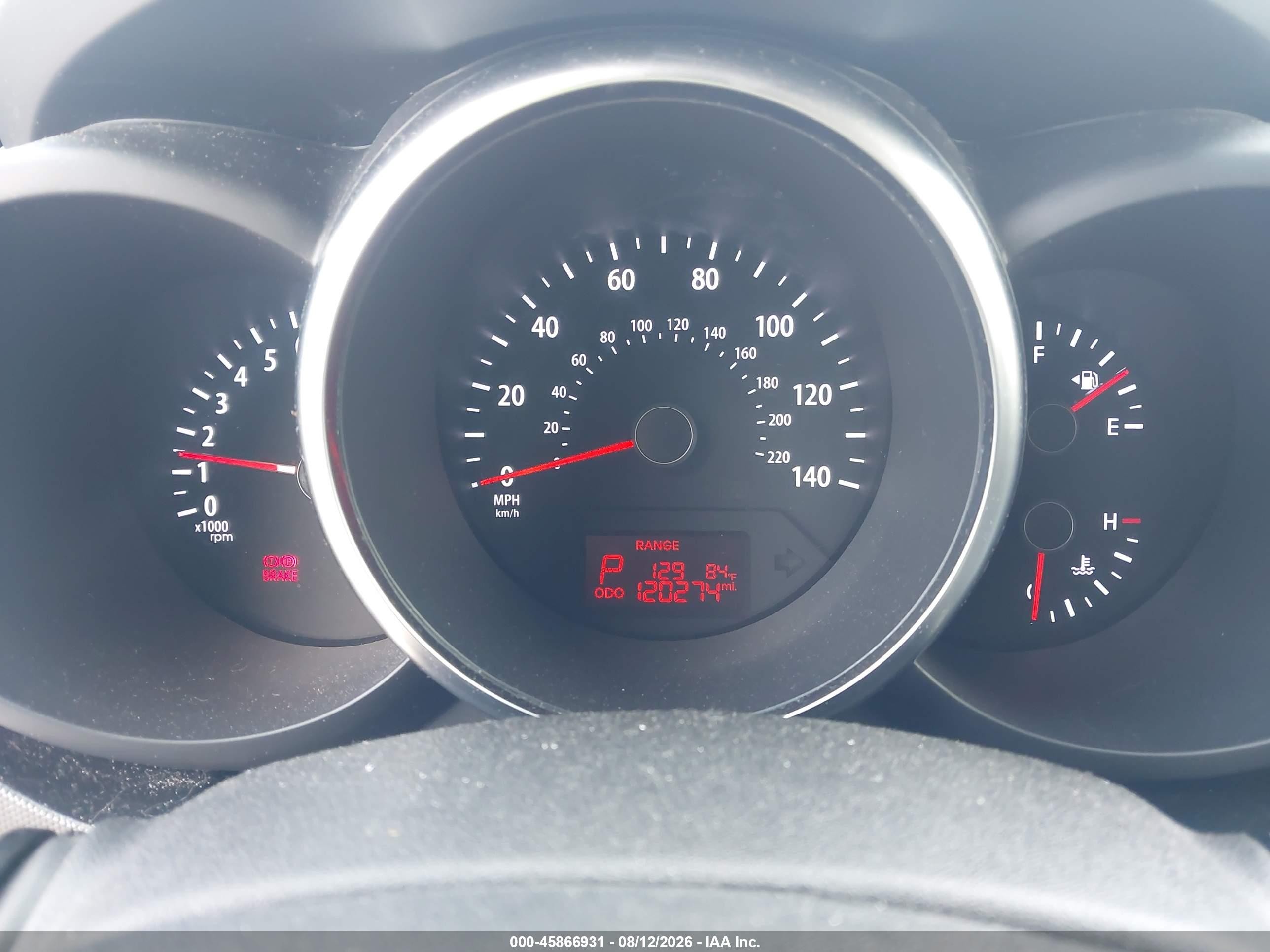 2012 Kia Soul + Серебряный vin: KNDJT2A62C7379346