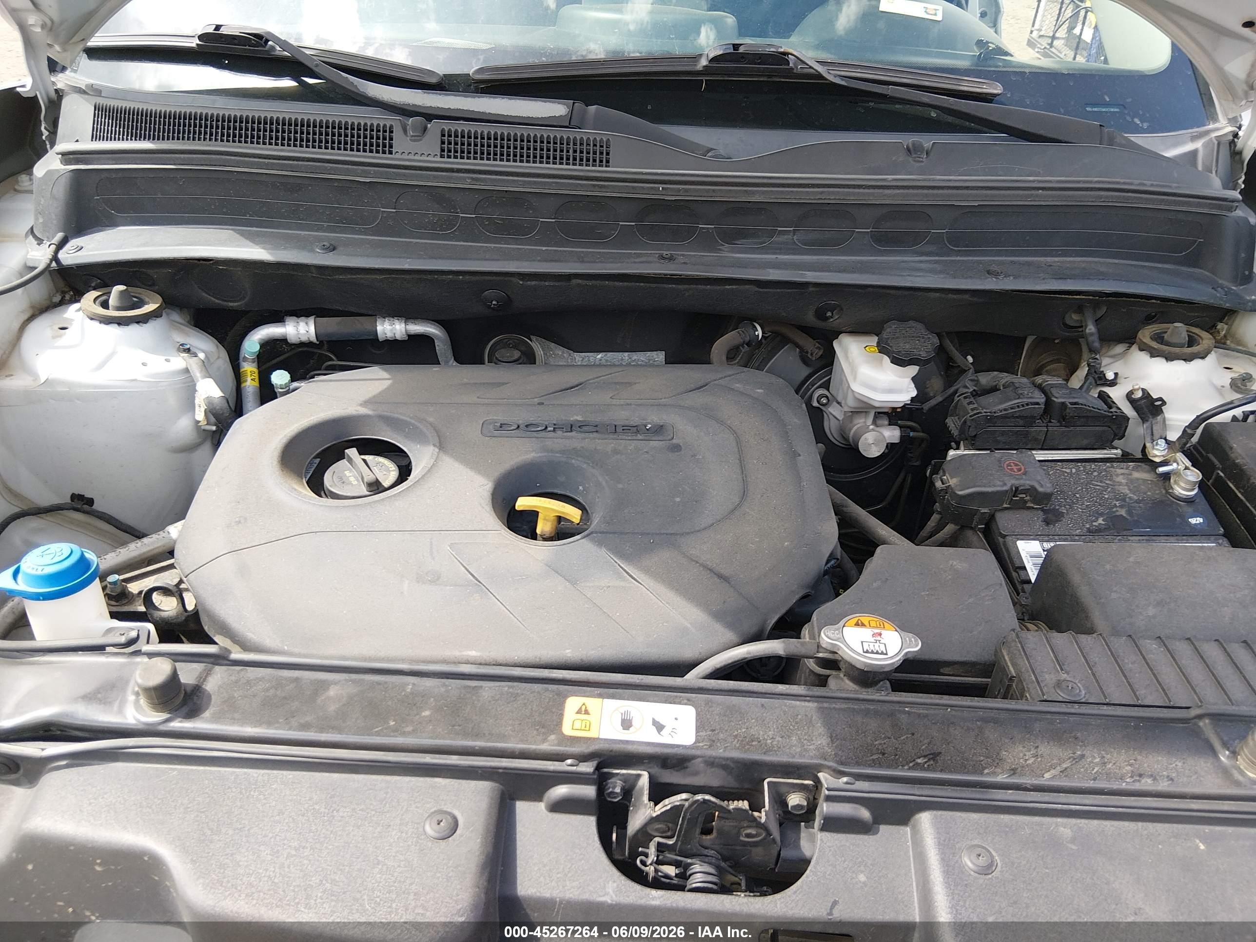2012 Kia Soul + Silver vin: KNDJT2A62C7382893