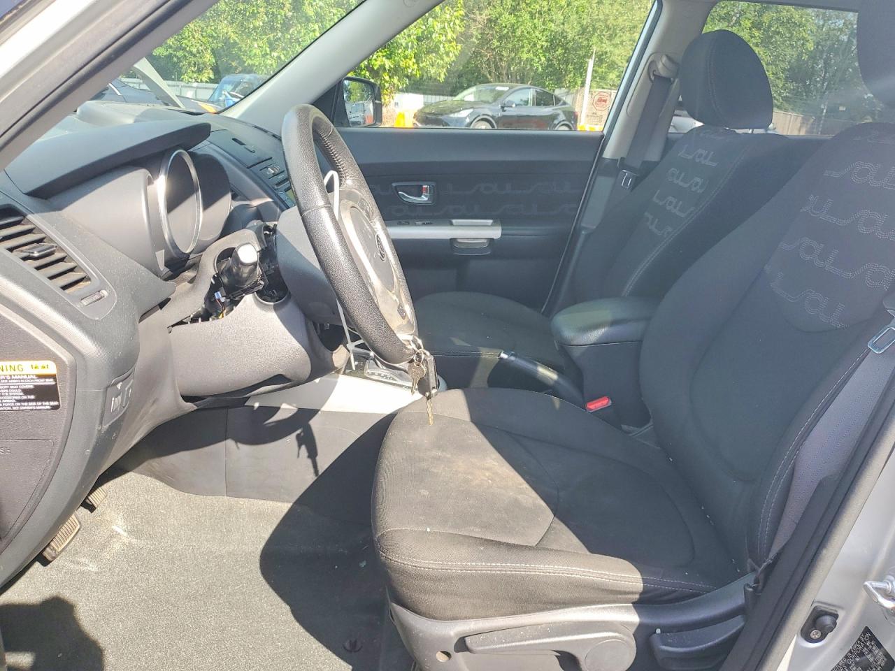 2012 Kia Soul + Silver vin: KNDJT2A62C7396390