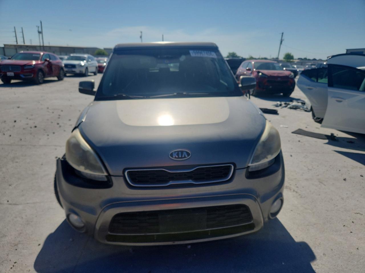 2012 Kia Soul ! Gray vin: KNDJT2A62C7409042