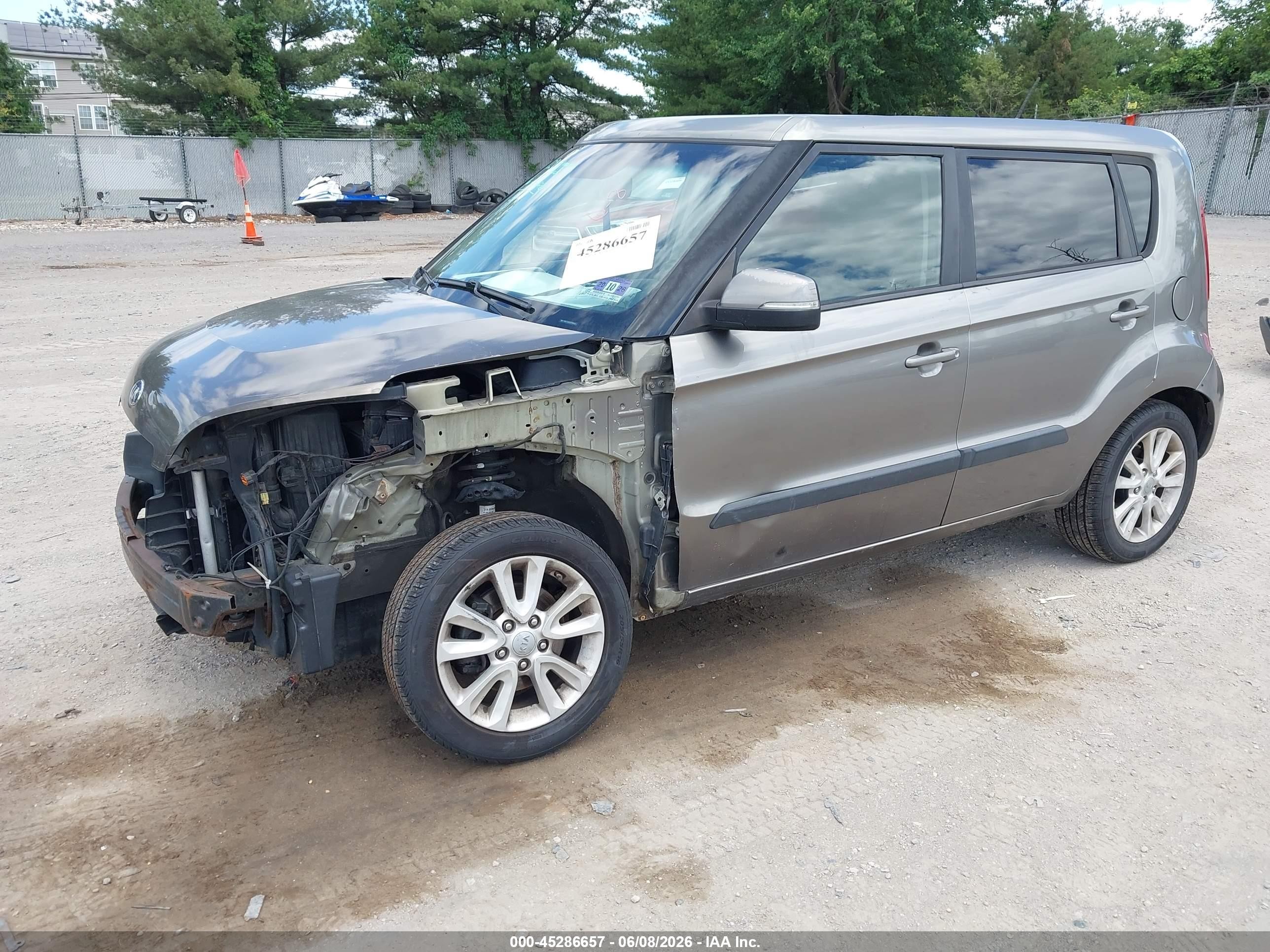2012 Kia Soul + Gray vin: KNDJT2A62C7418002