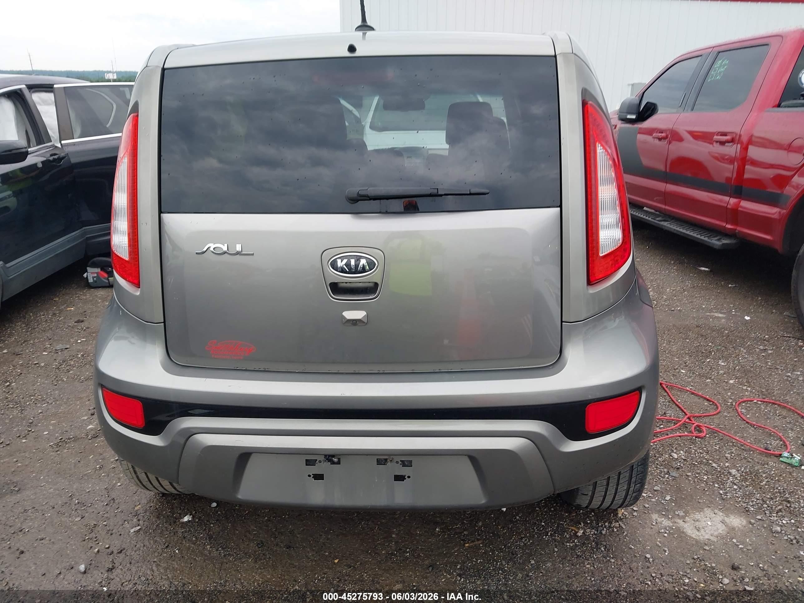 2012 Kia Soul ! Gray vin: KNDJT2A62C7419280