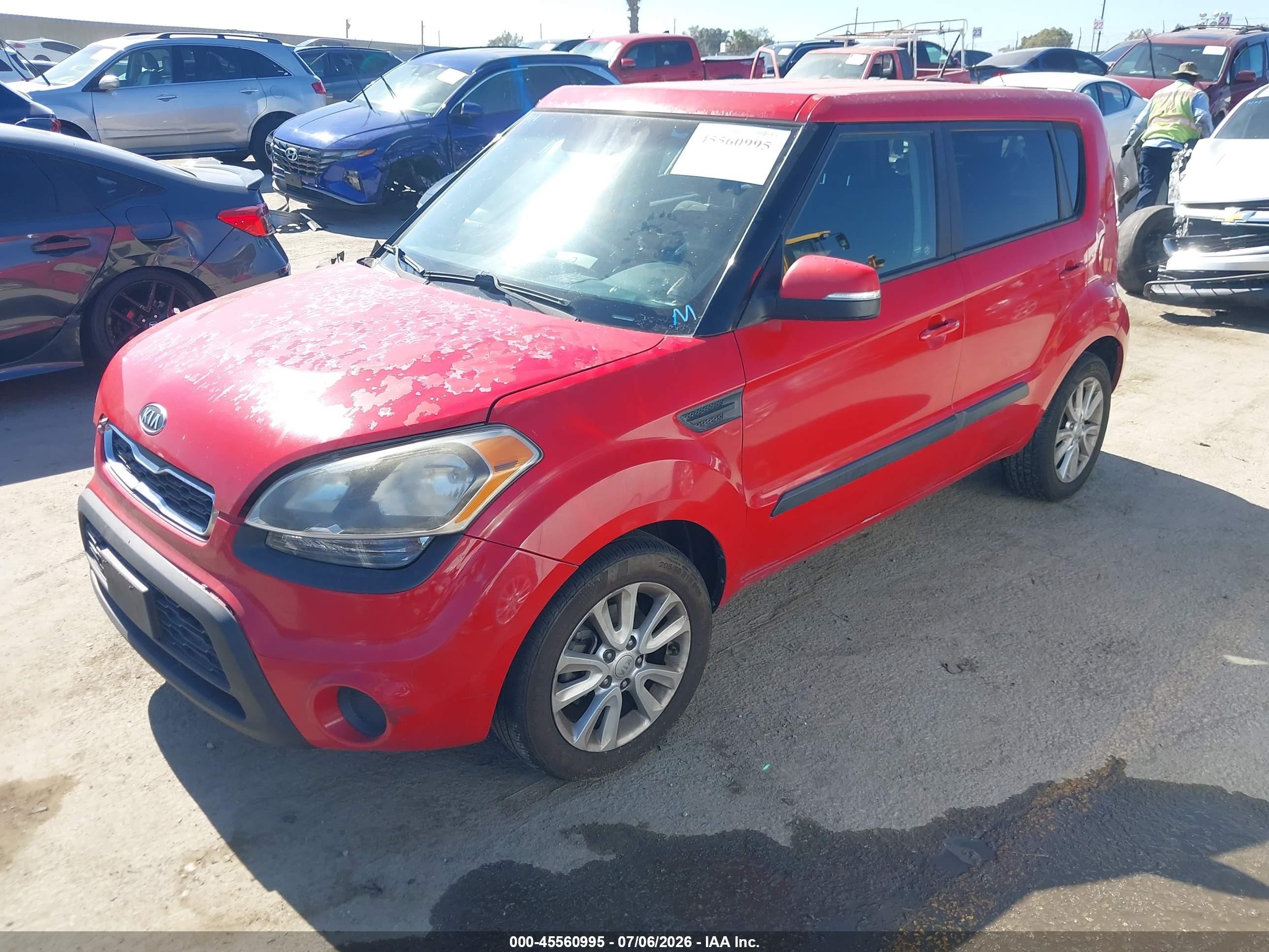 2012 Kia Soul + Красный vin: KNDJT2A62C7438265