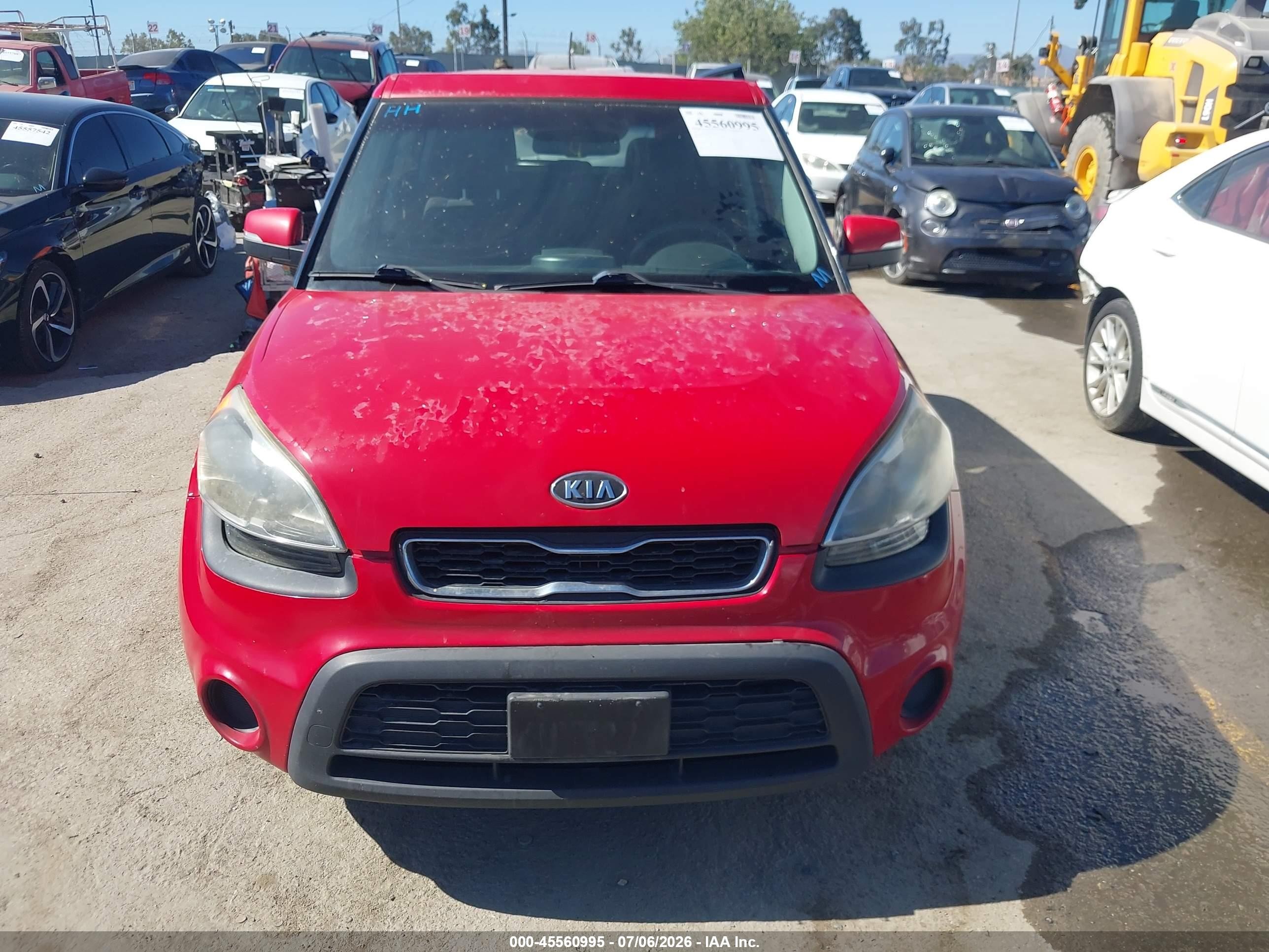 2012 Kia Soul + Красный vin: KNDJT2A62C7438265