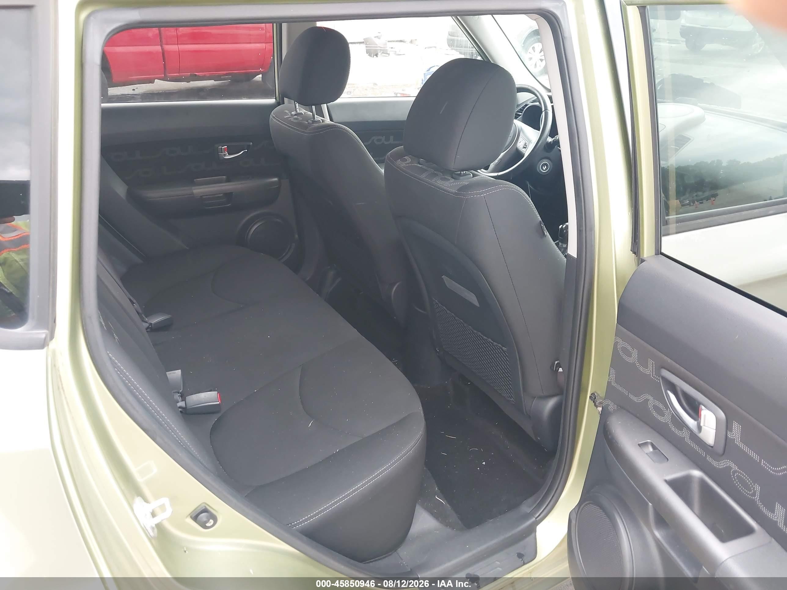2012 Kia Soul + Green vin: KNDJT2A62C7467992