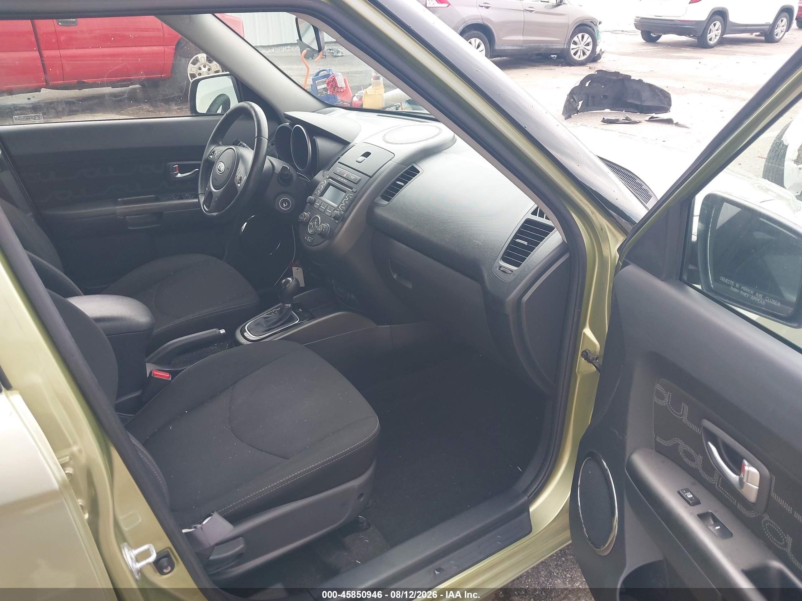 2012 Kia Soul + Green vin: KNDJT2A62C7467992