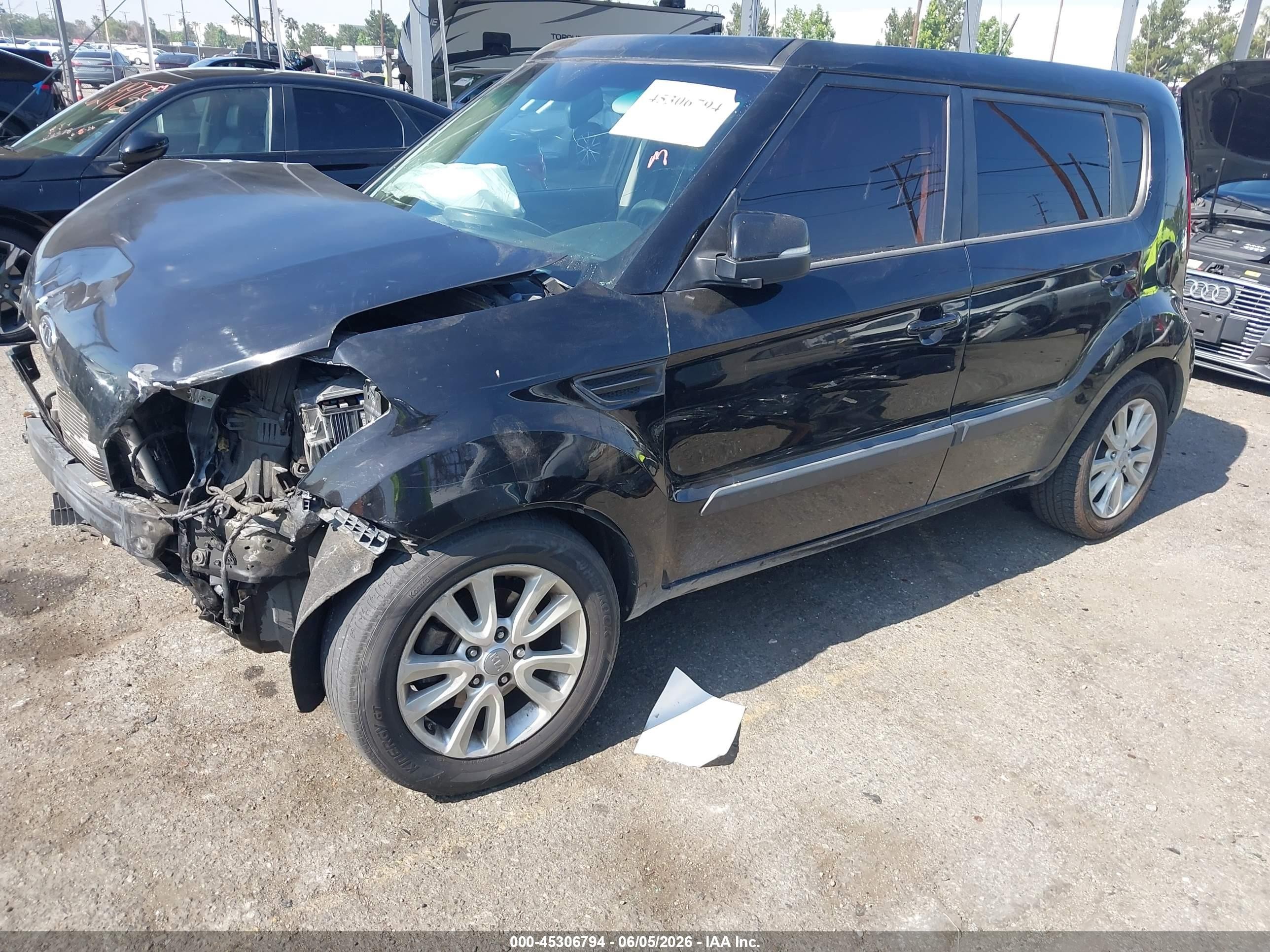 2012 Kia Soul + Черный vin: KNDJT2A62C7739084