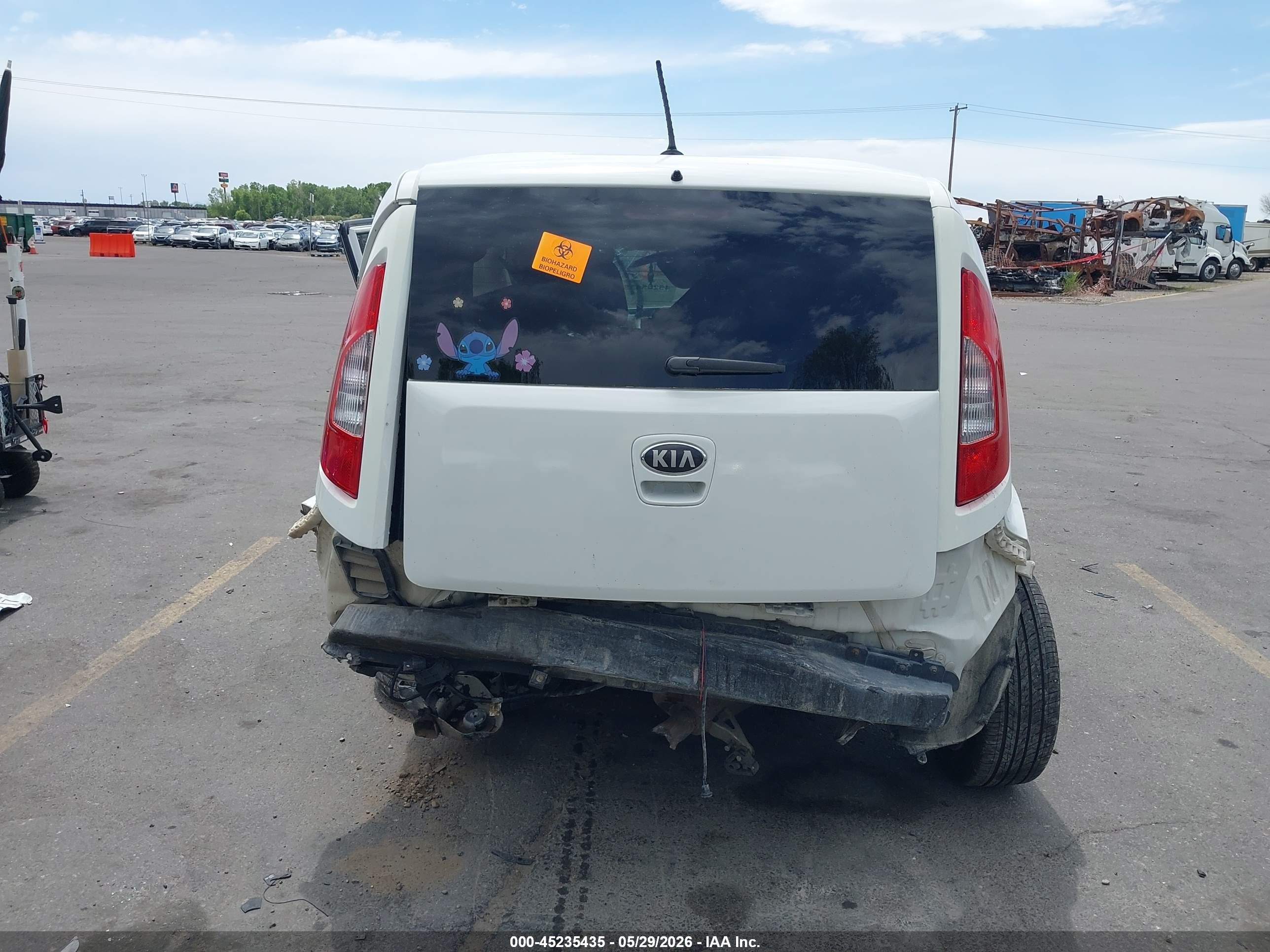 2013 Kia Soul + Белый vin: KNDJT2A62D7507909