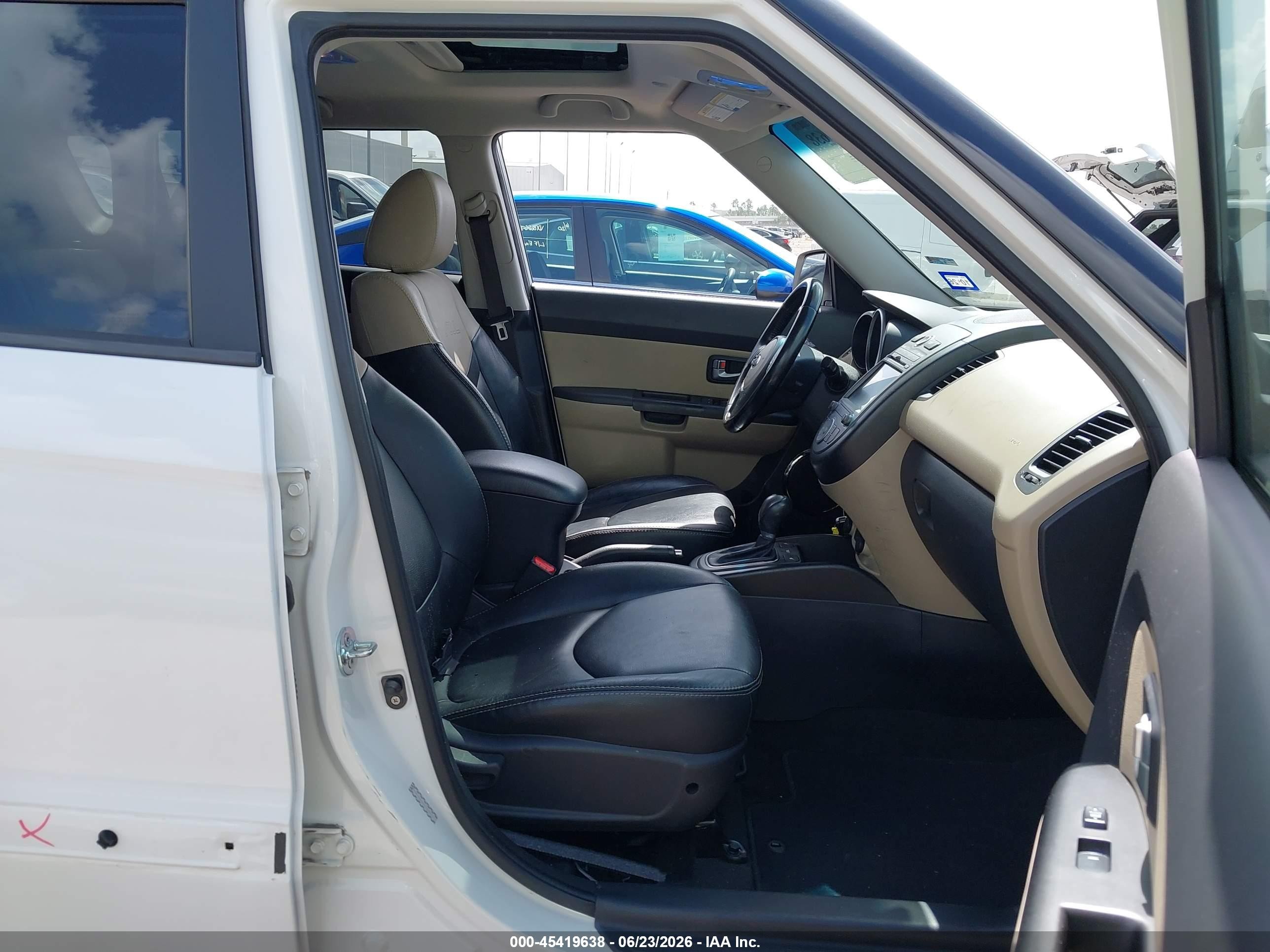 2013 Kia Soul ! Белый vin: KNDJT2A62D7522829