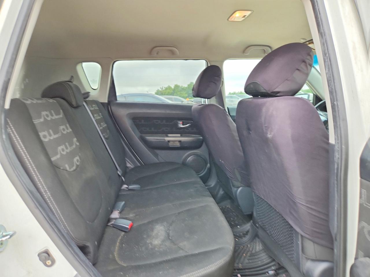 2013 Kia Soul + Белый vin: KNDJT2A62D7576230