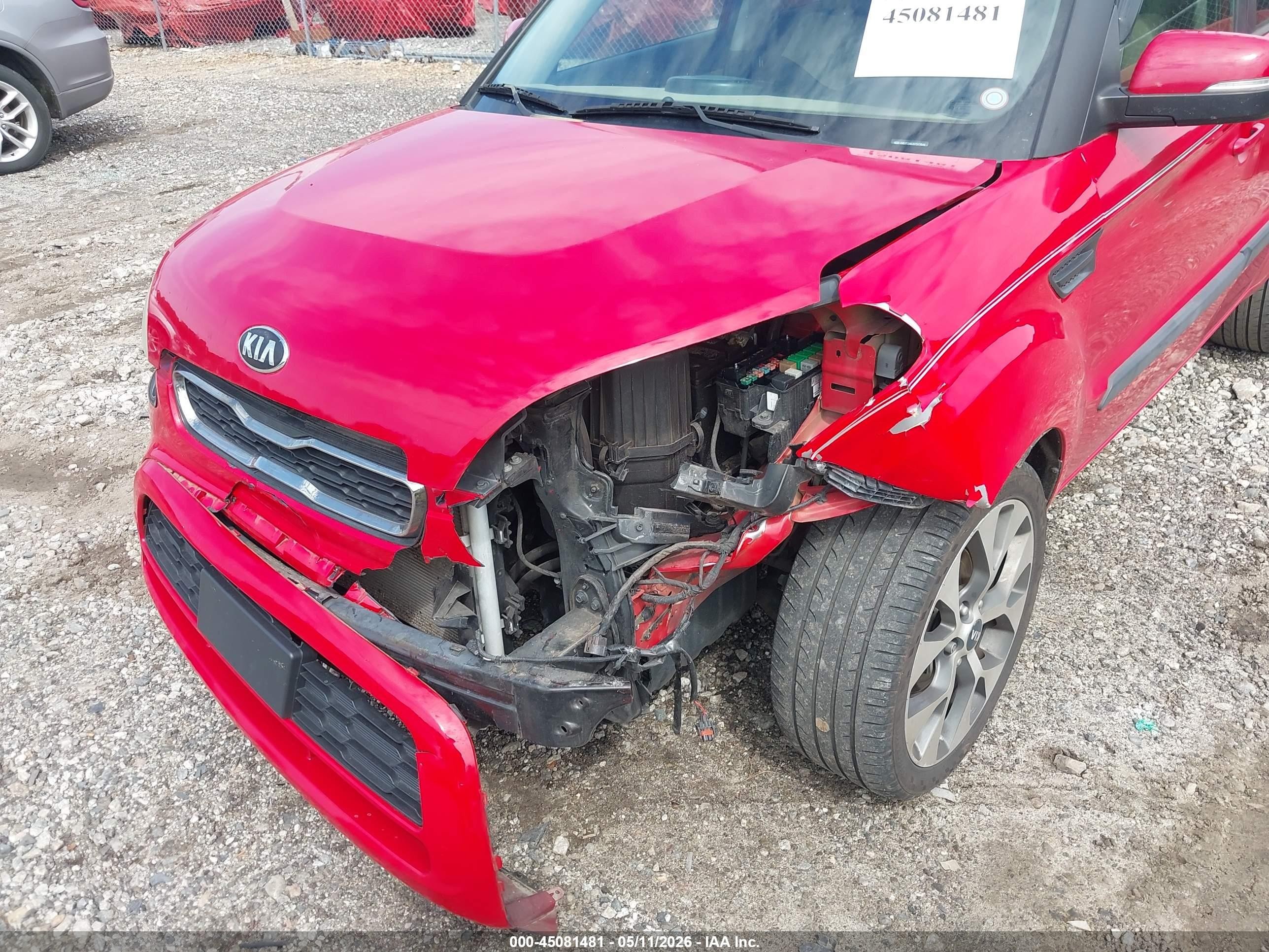 2013 Kia Soul ! Red vin: KNDJT2A62D7577846