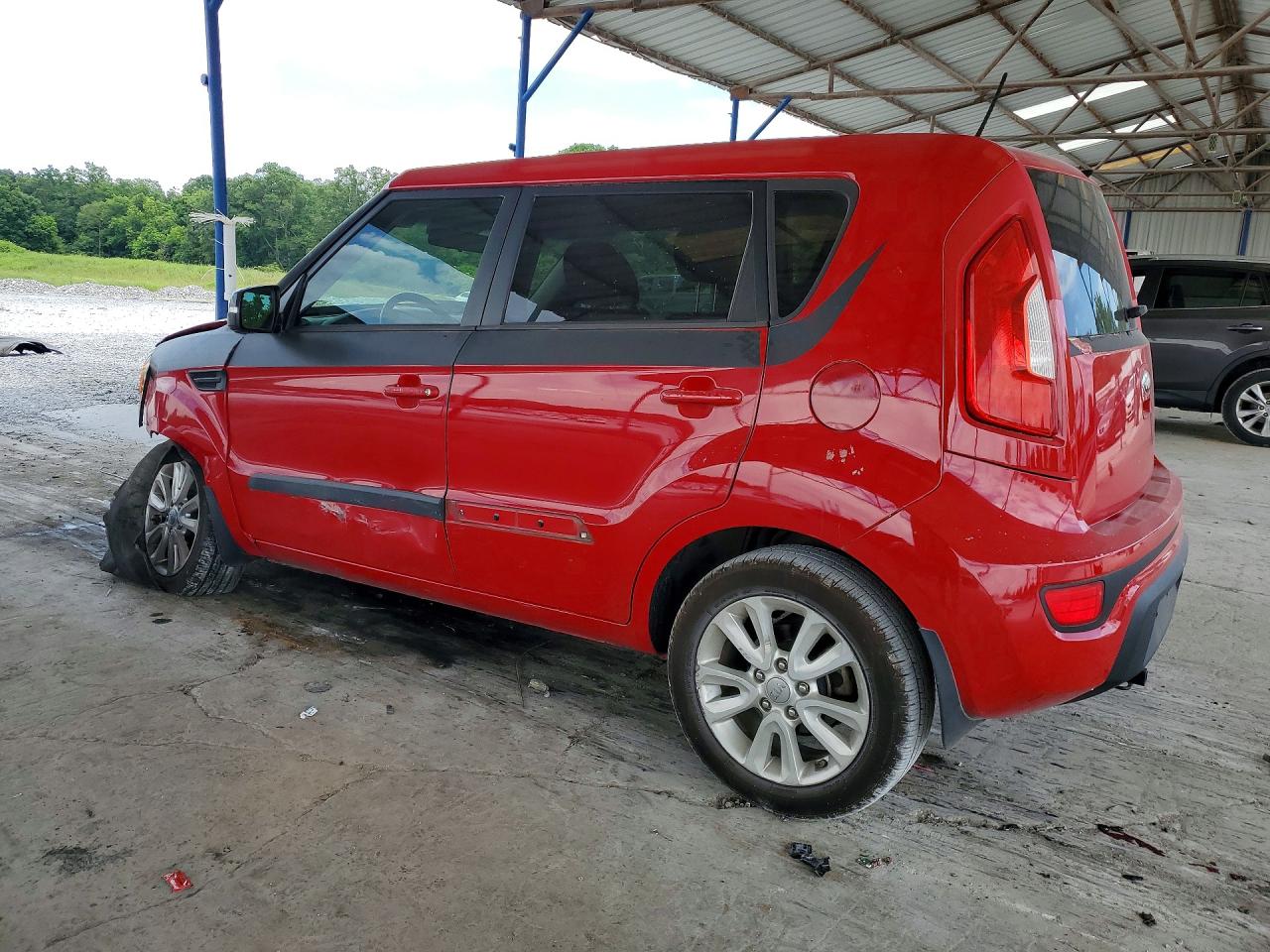 2013 Kia Soul + Red vin: KNDJT2A62D7593576