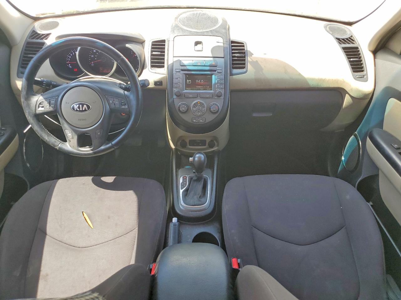 2013 Kia Soul ! Green vin: KNDJT2A62D7603975