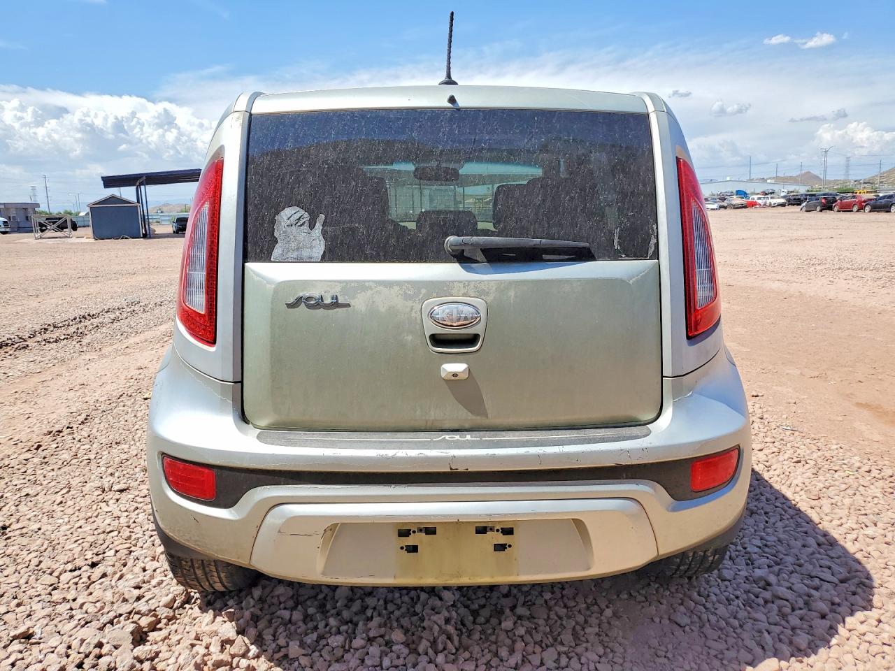 2013 Kia Soul ! Green vin: KNDJT2A62D7603975