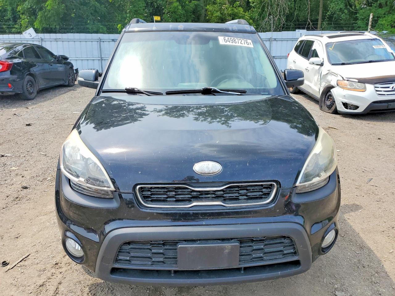 2013 Kia Soul + Black vin: KNDJT2A62D7610876
