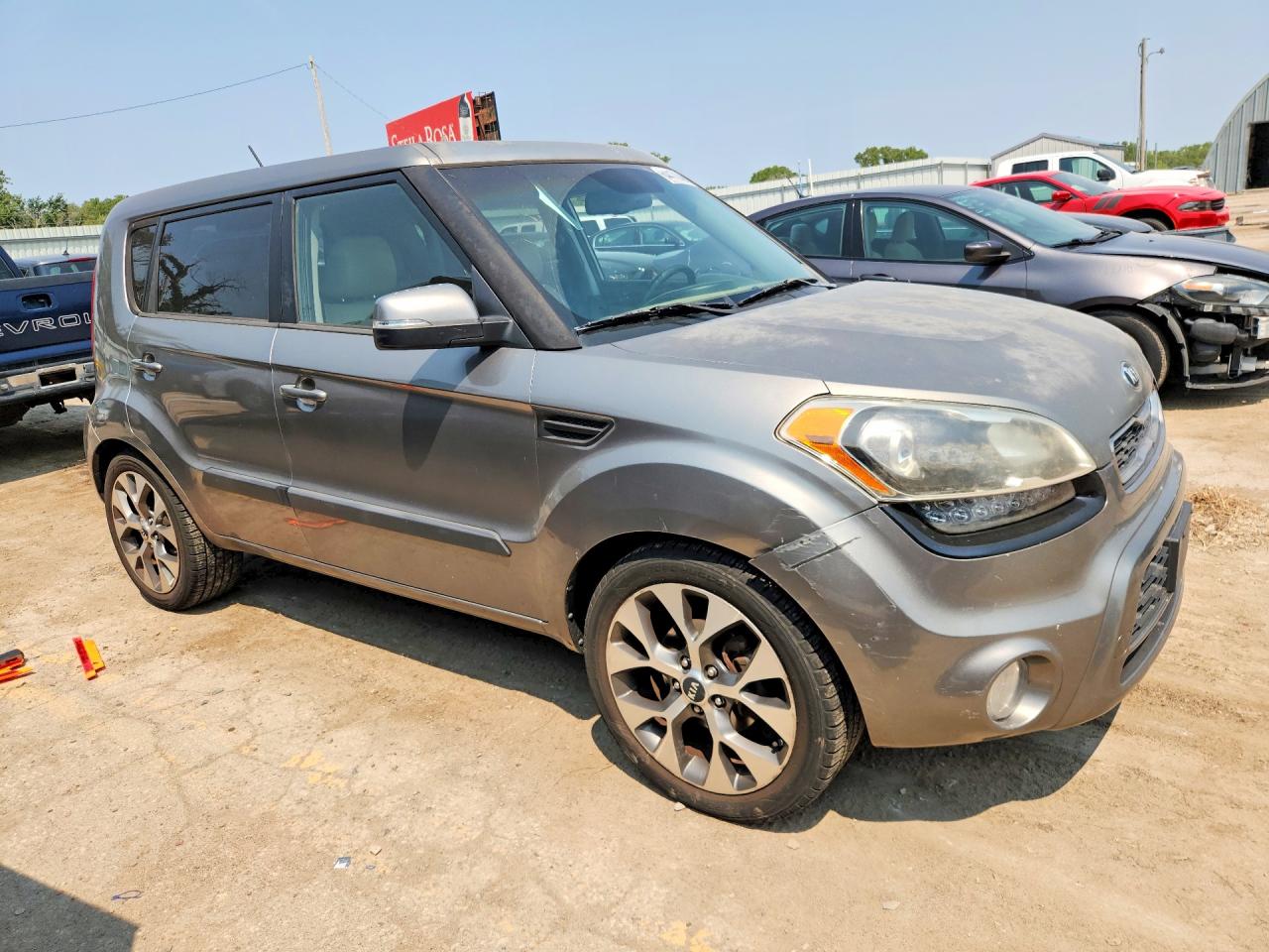 2013 Kia Soul ! Gray vin: KNDJT2A62D7618802