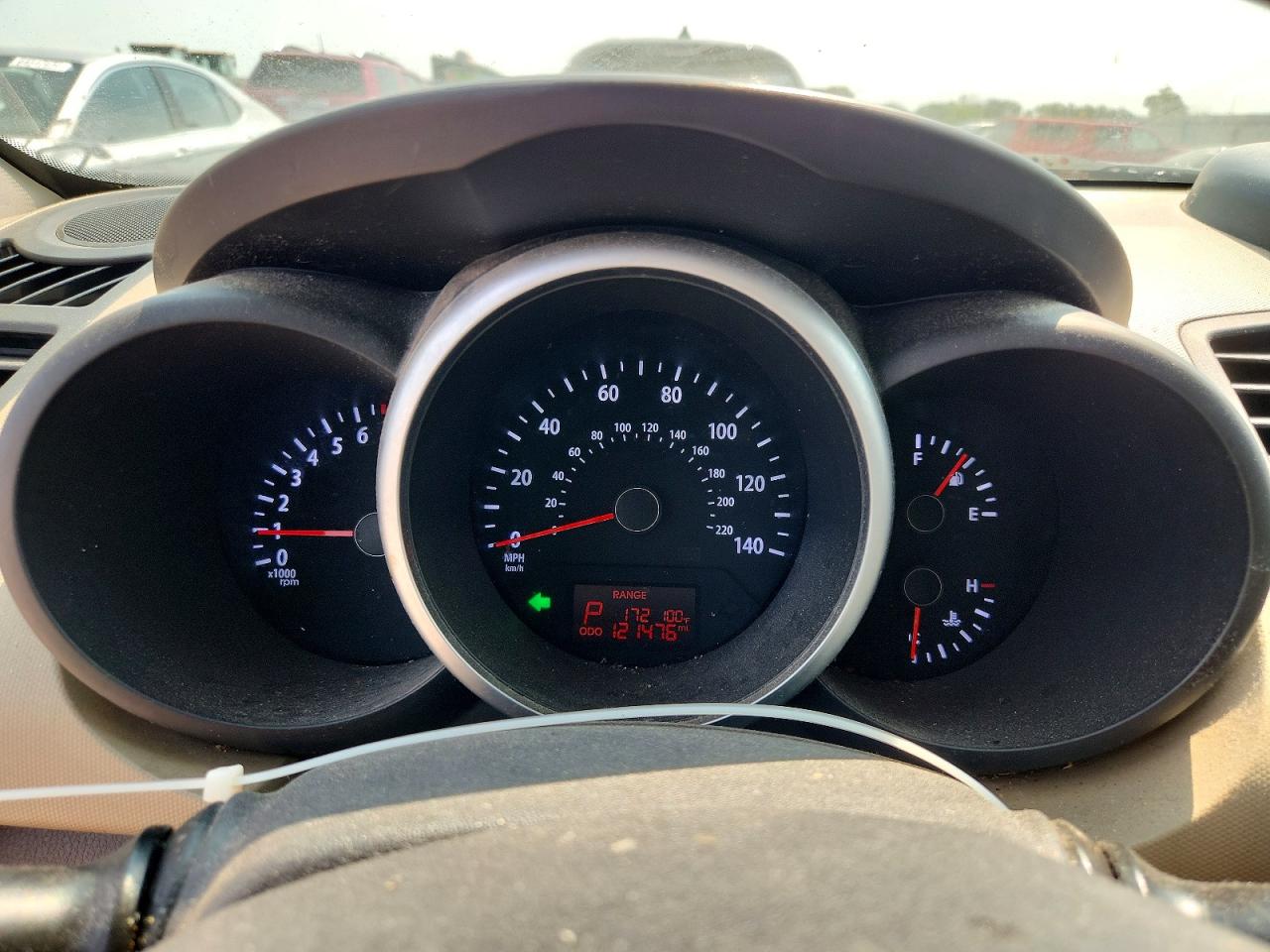2013 Kia Soul ! Gray vin: KNDJT2A62D7618802