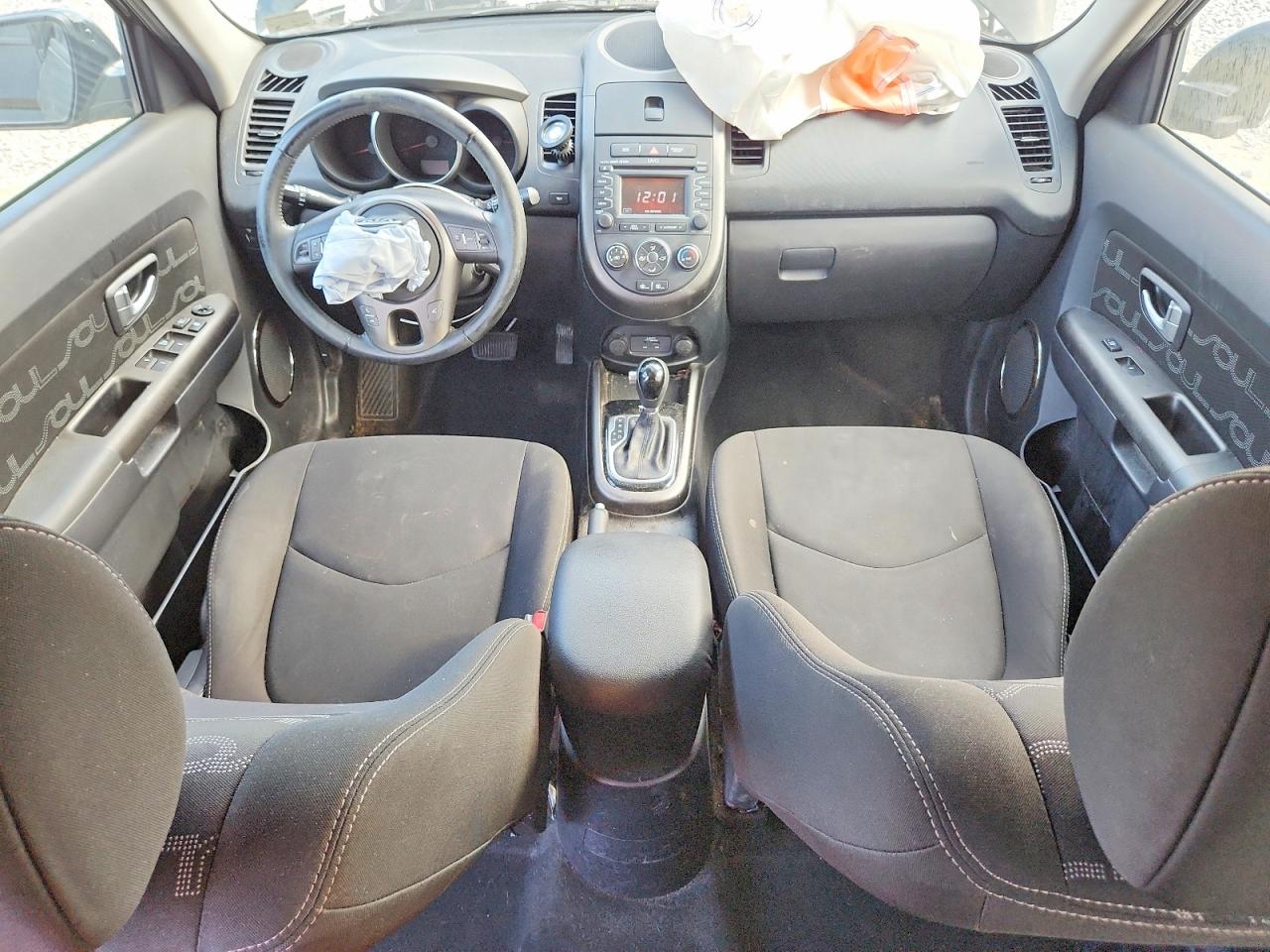2013 Kia Soul + Черный vin: KNDJT2A62D7751575