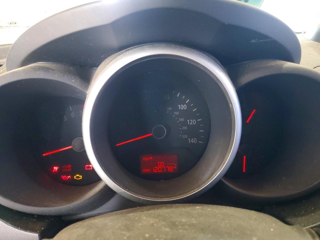 2013 Kia Soul + Серебряный vin: KNDJT2A62D7764701