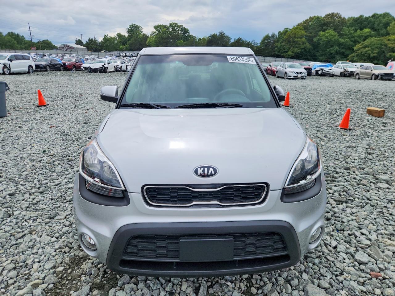 2013 Kia Soul + Серебряный vin: KNDJT2A62D7769428