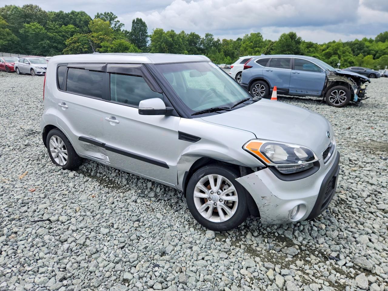 2013 Kia Soul + Серебряный vin: KNDJT2A62D7769428