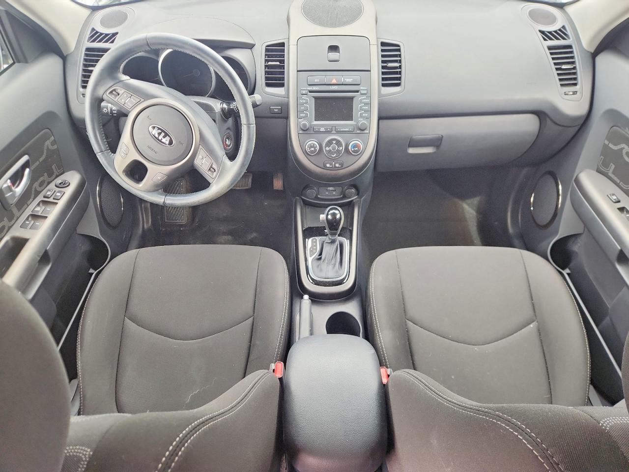 2013 Kia Soul + Серебряный vin: KNDJT2A62D7769428