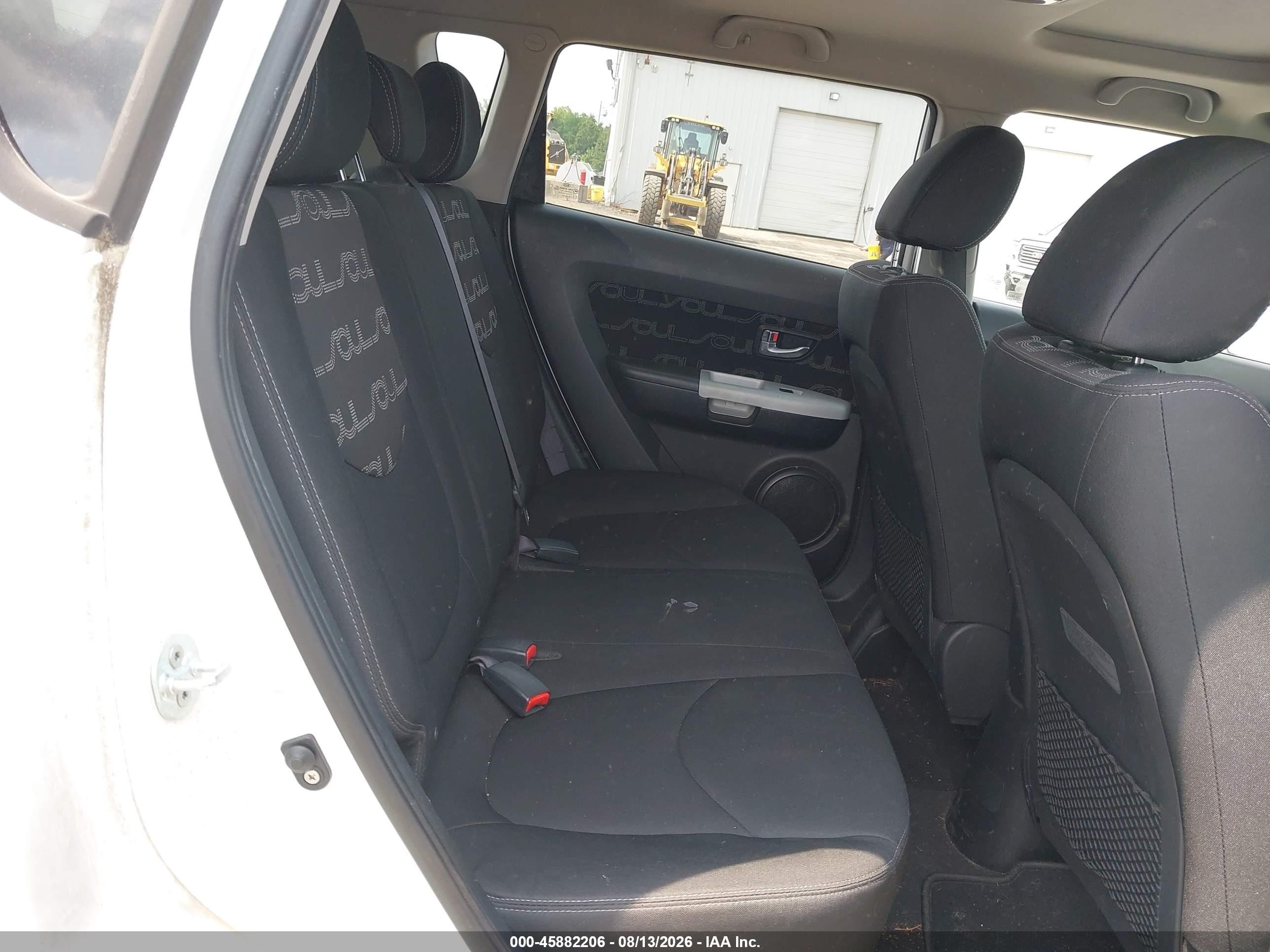 2012 Kia Soul + White vin: KNDJT2A63C7366265