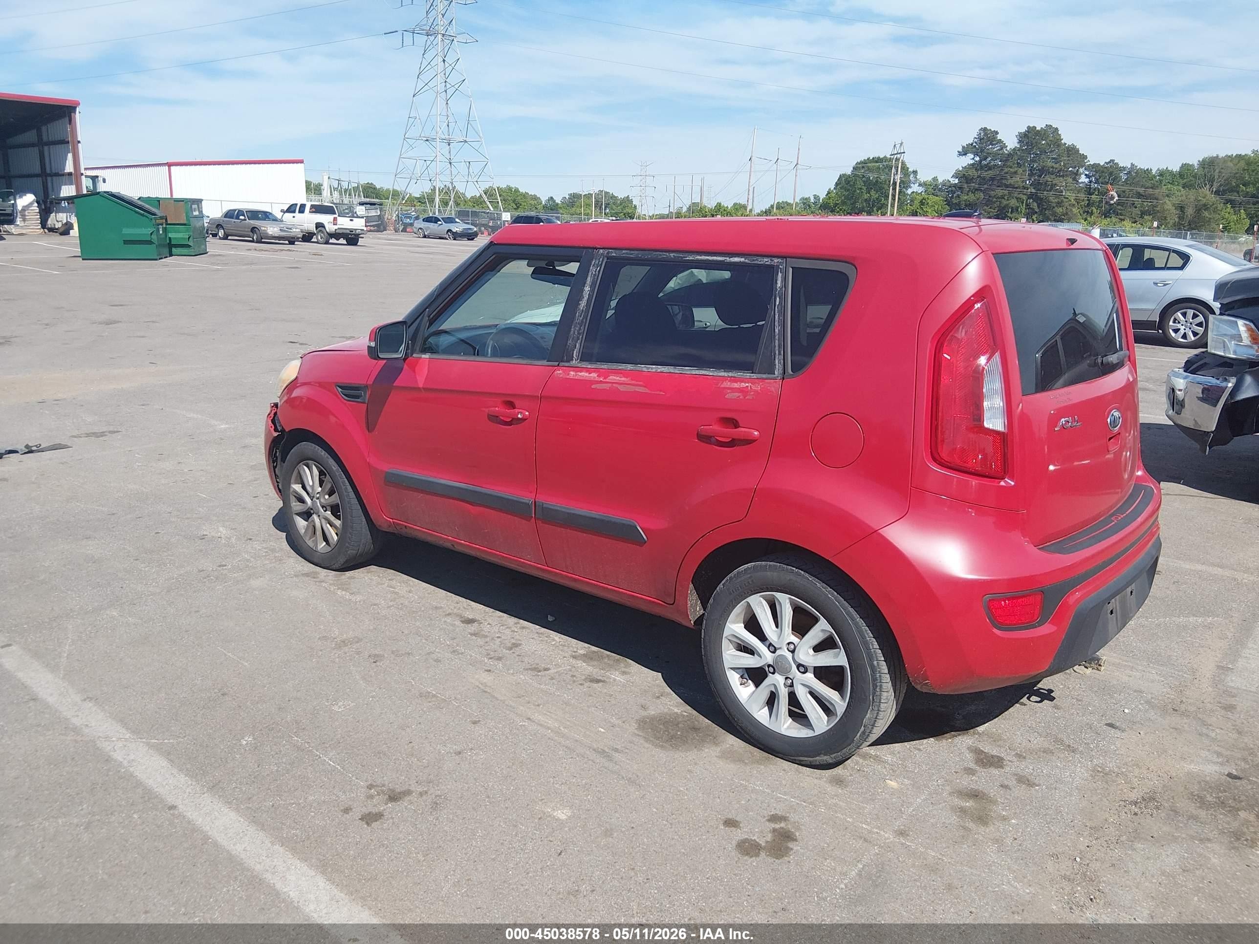 2012 Kia Soul + Red vin: KNDJT2A63C7378609