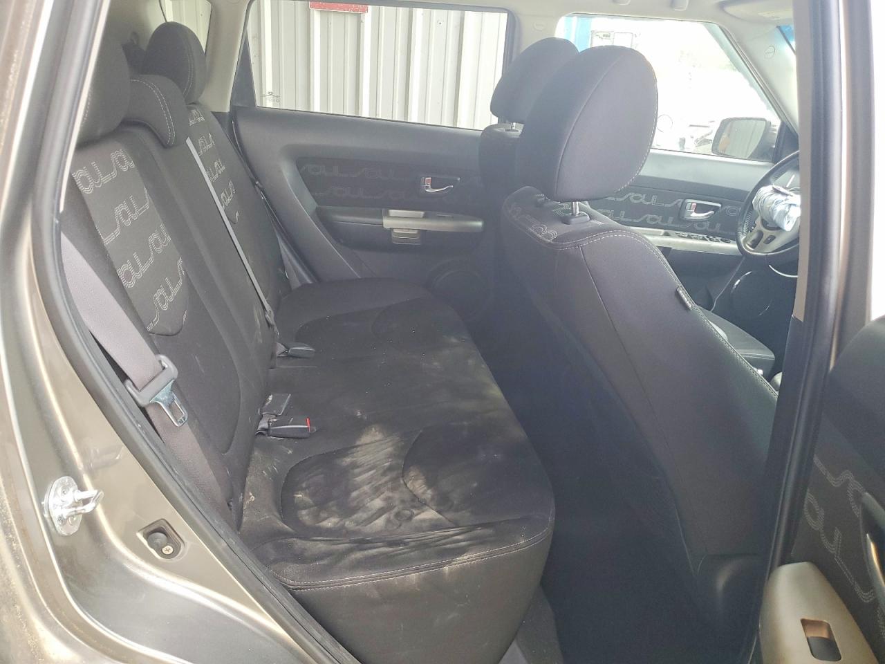 2012 Kia Soul + Серый vin: KNDJT2A63C7385706