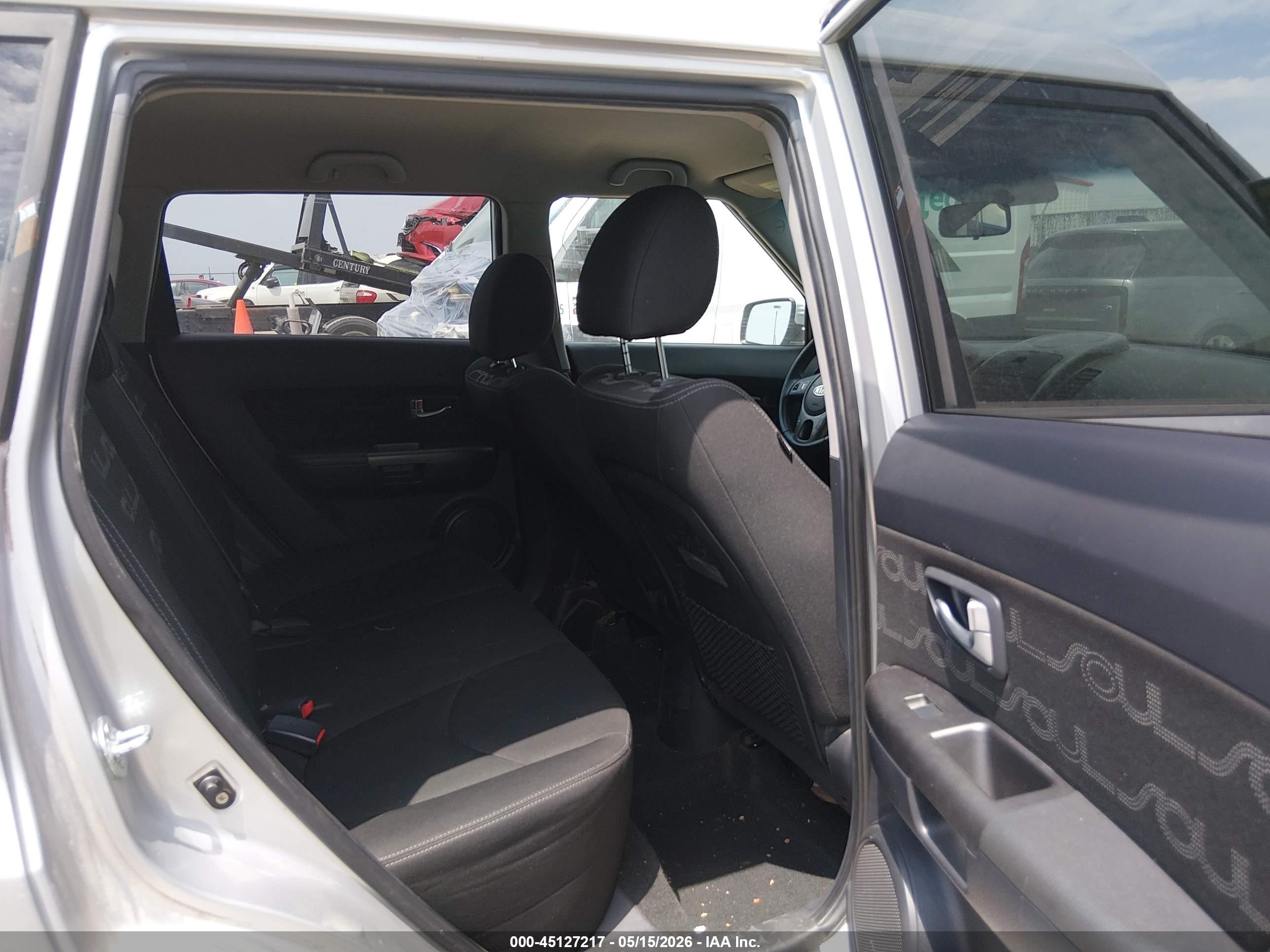 2012 Kia Soul + Silver vin: KNDJT2A63C7435147