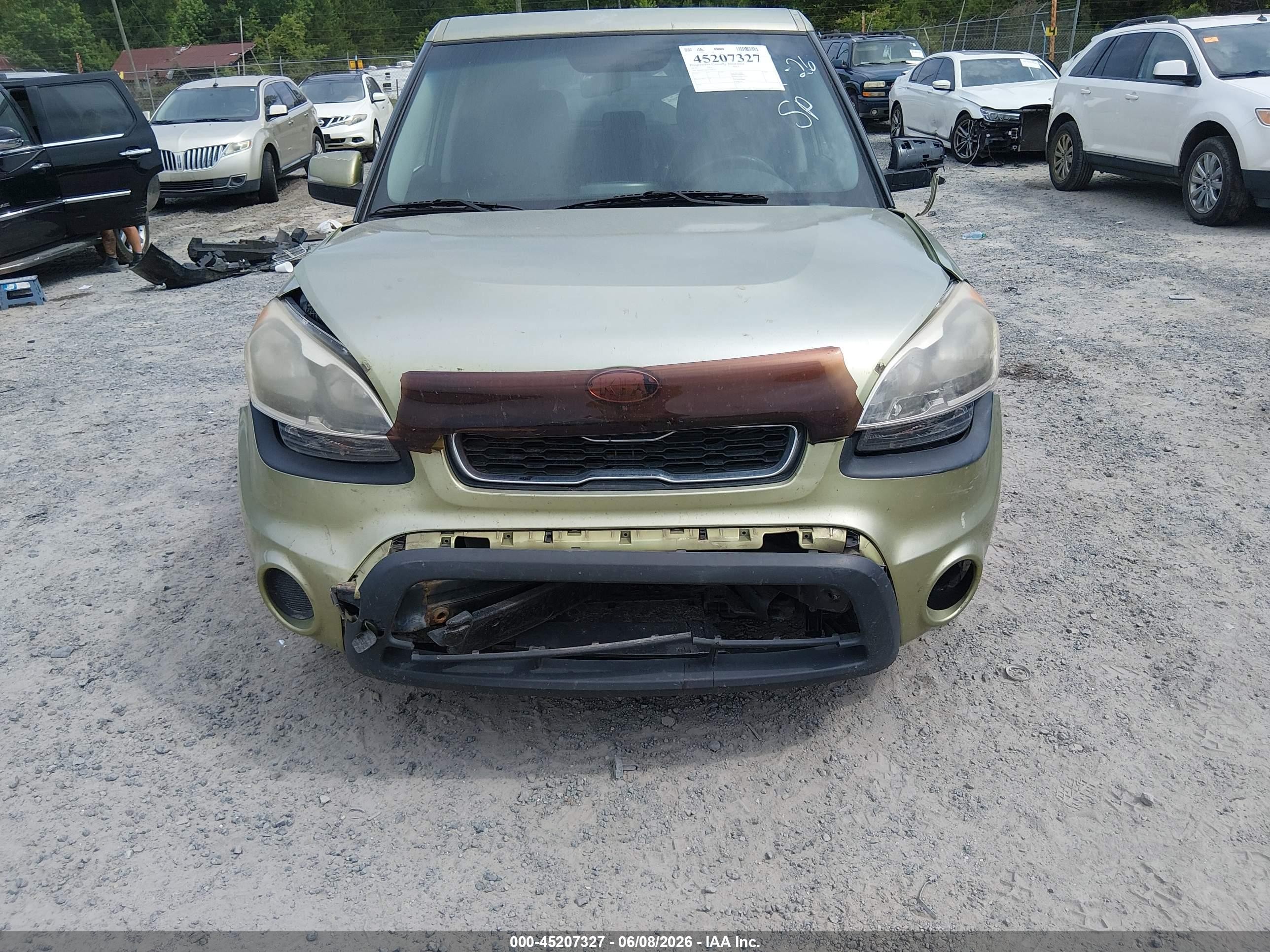 2012 Kia Soul + Green vin: KNDJT2A63C7443331