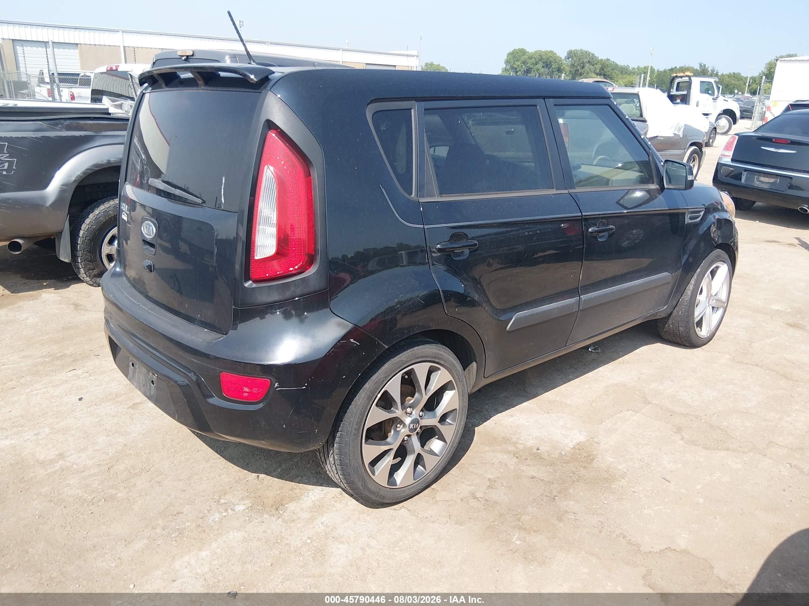 2012 Kia Soul ! Черный vin: KNDJT2A63C7447637