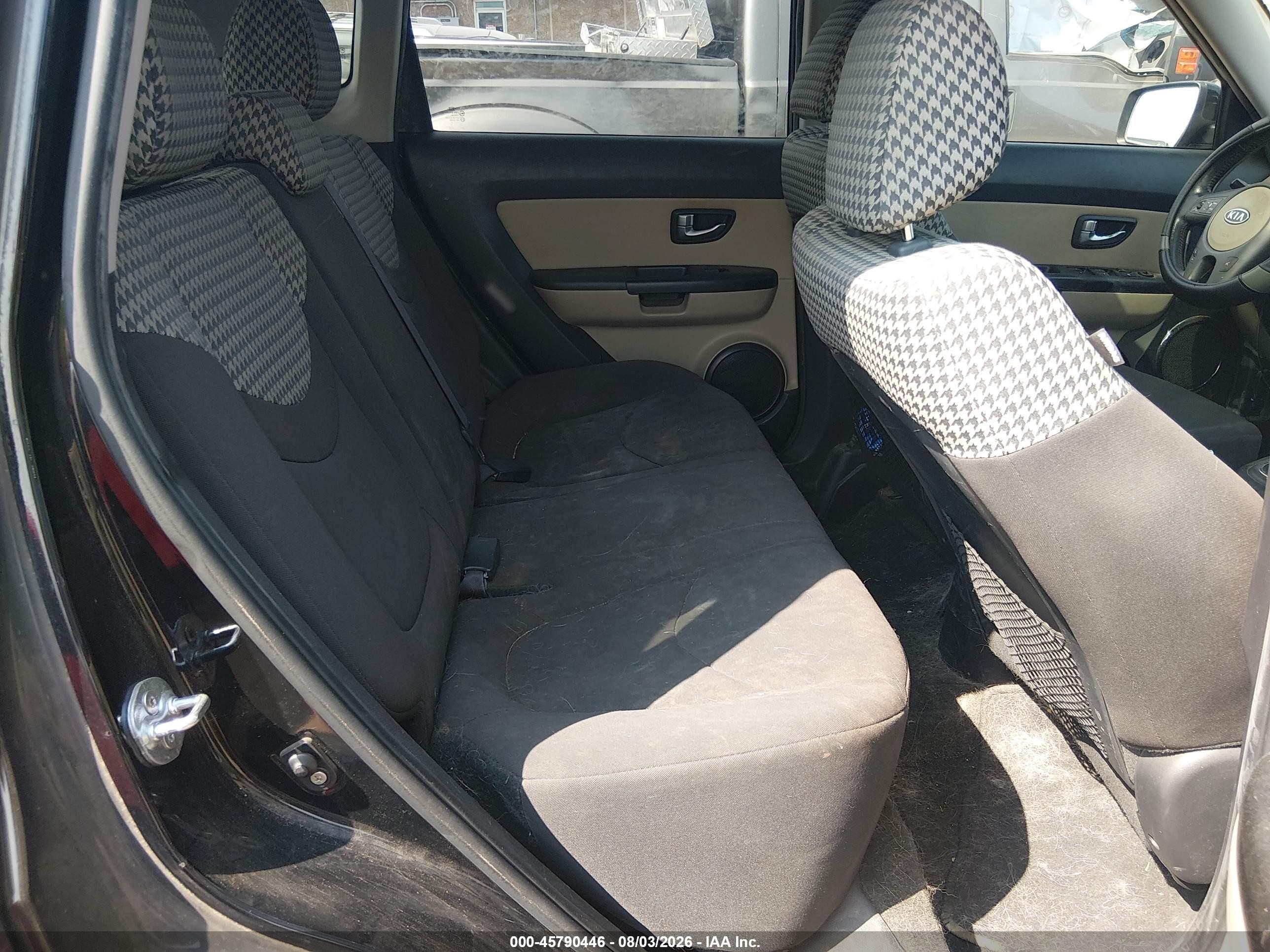 2012 Kia Soul ! Черный vin: KNDJT2A63C7447637