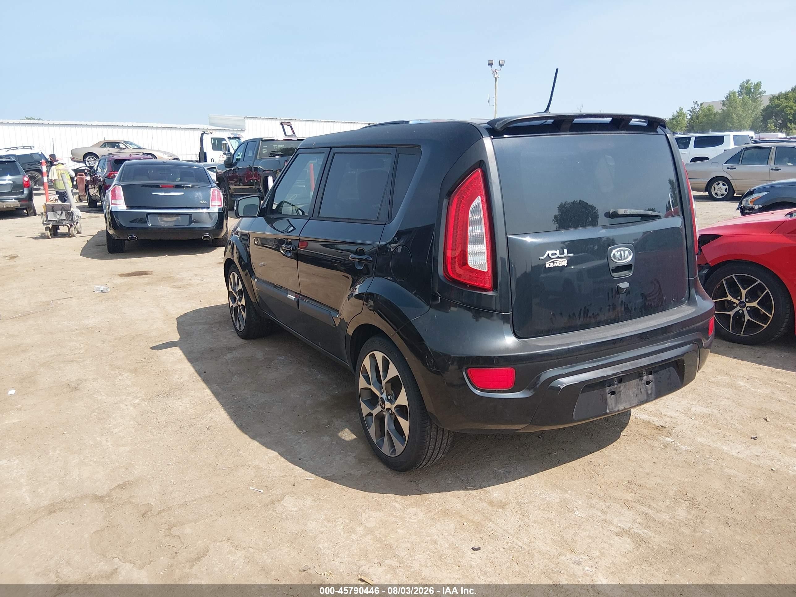 2012 Kia Soul ! Черный vin: KNDJT2A63C7447637