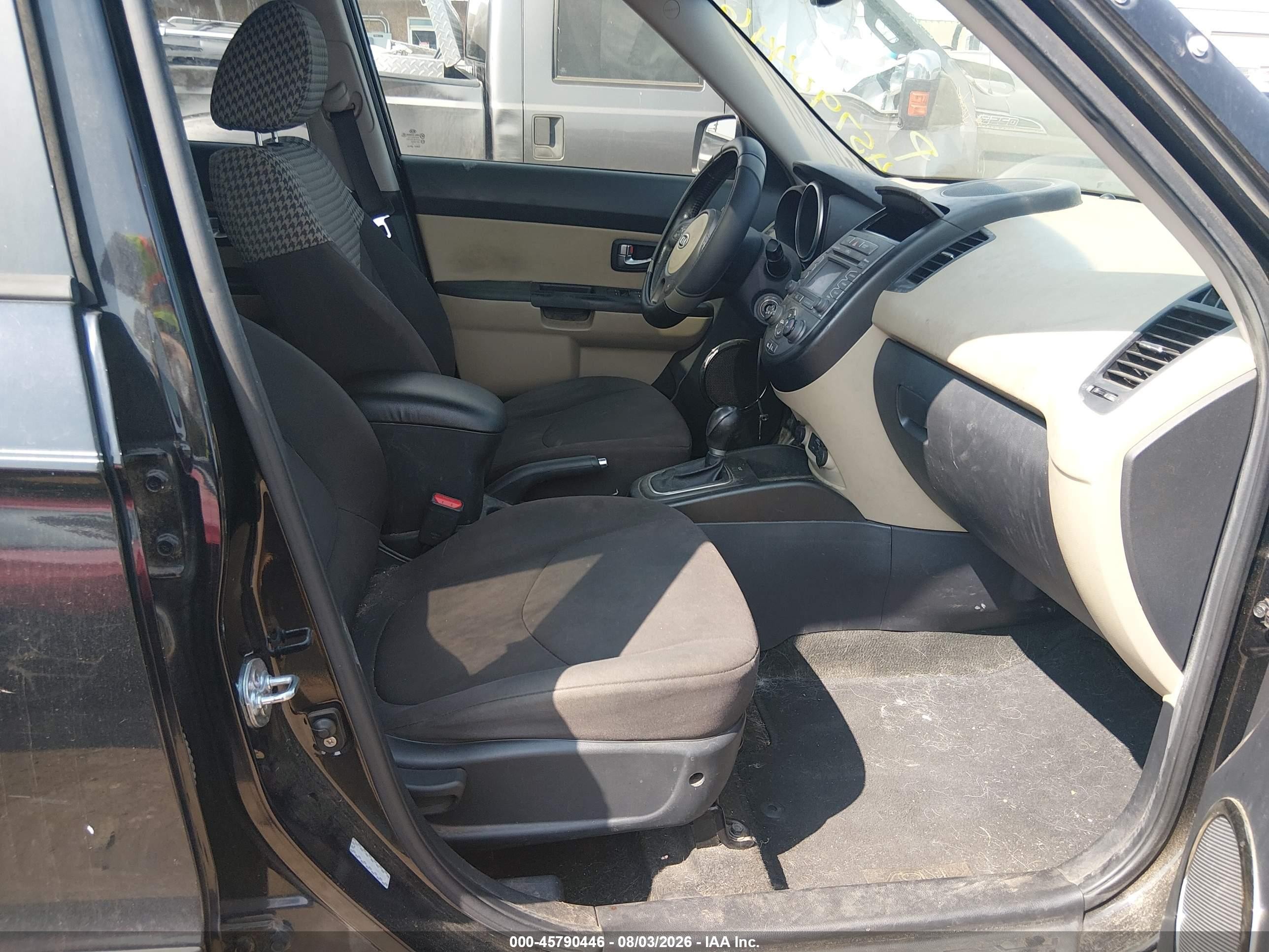 2012 Kia Soul ! Черный vin: KNDJT2A63C7447637