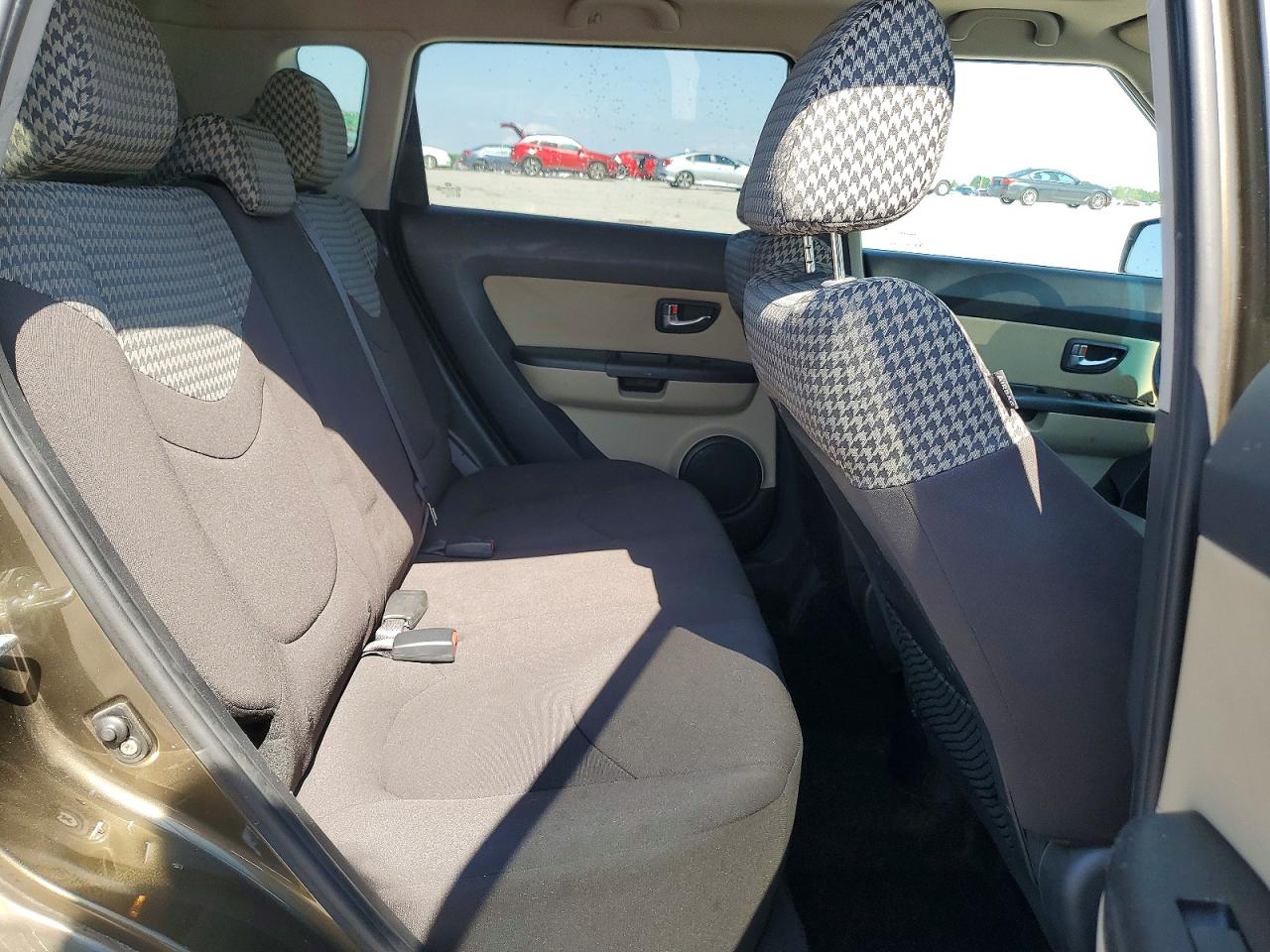 2013 Kia Soul ! Green vin: KNDJT2A63D7513041