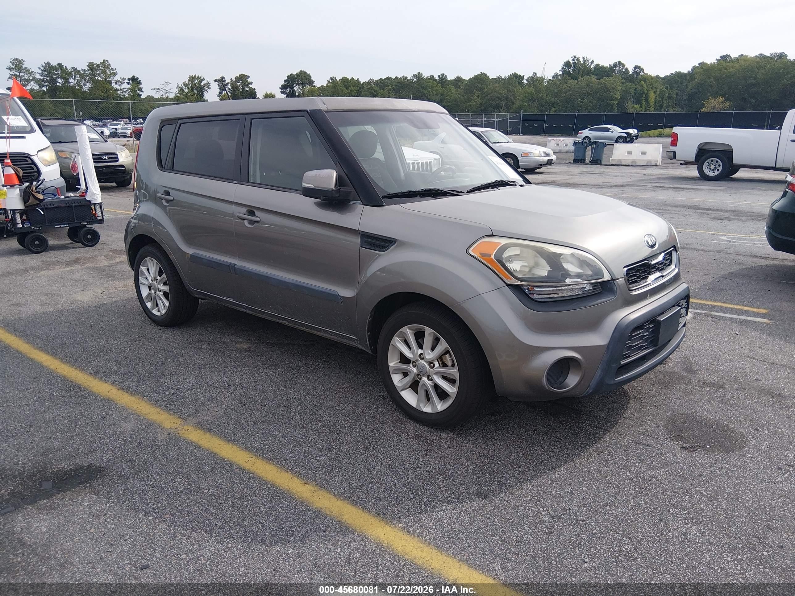 2013 Kia Soul + Gray vin: KNDJT2A63D7538134