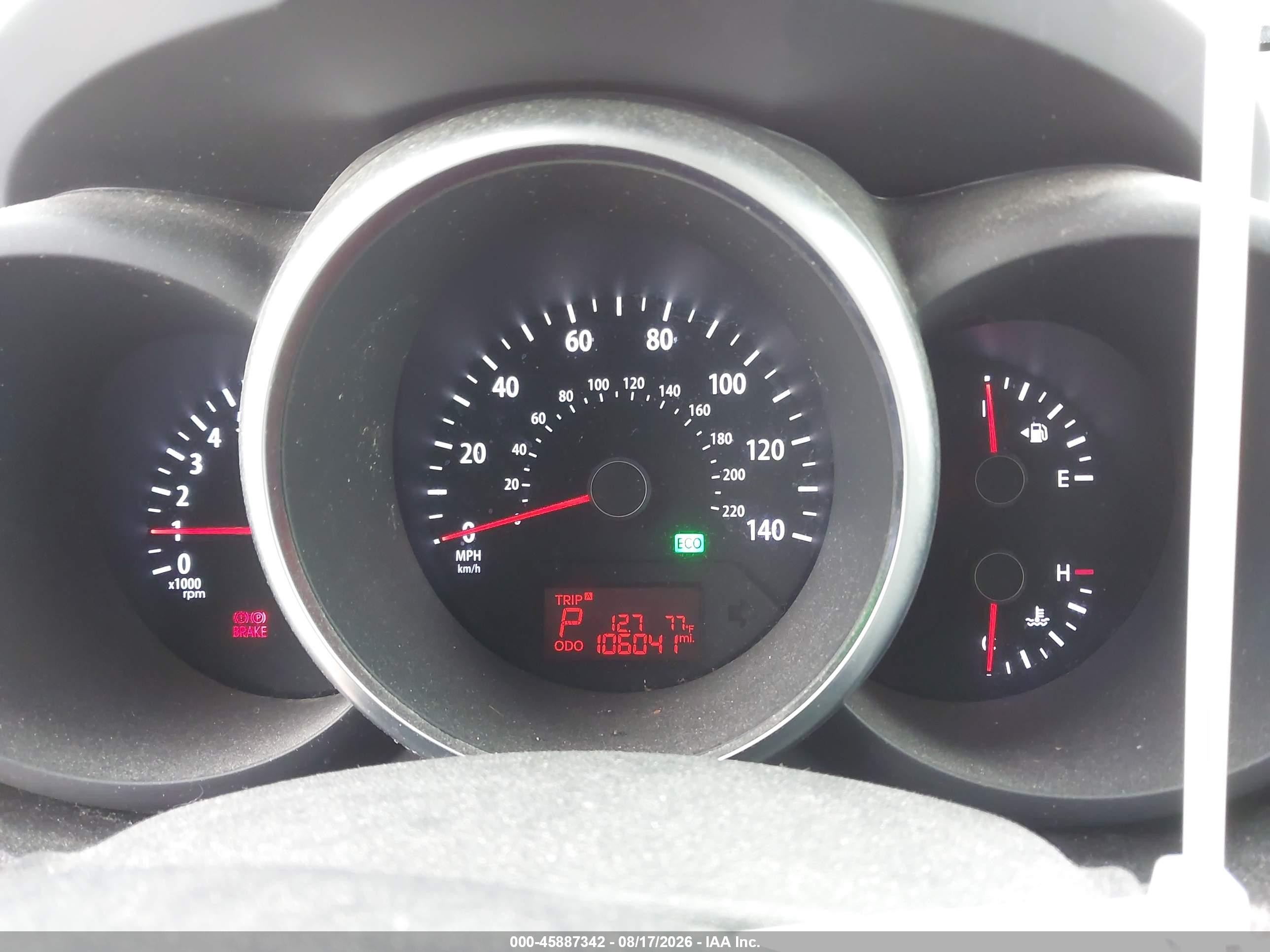 2013 Kia Soul + Red vin: KNDJT2A63D7548193