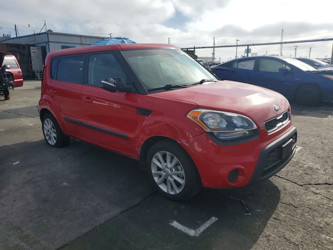 2013 Kia Soul + Красный vin: KNDJT2A63D7566984