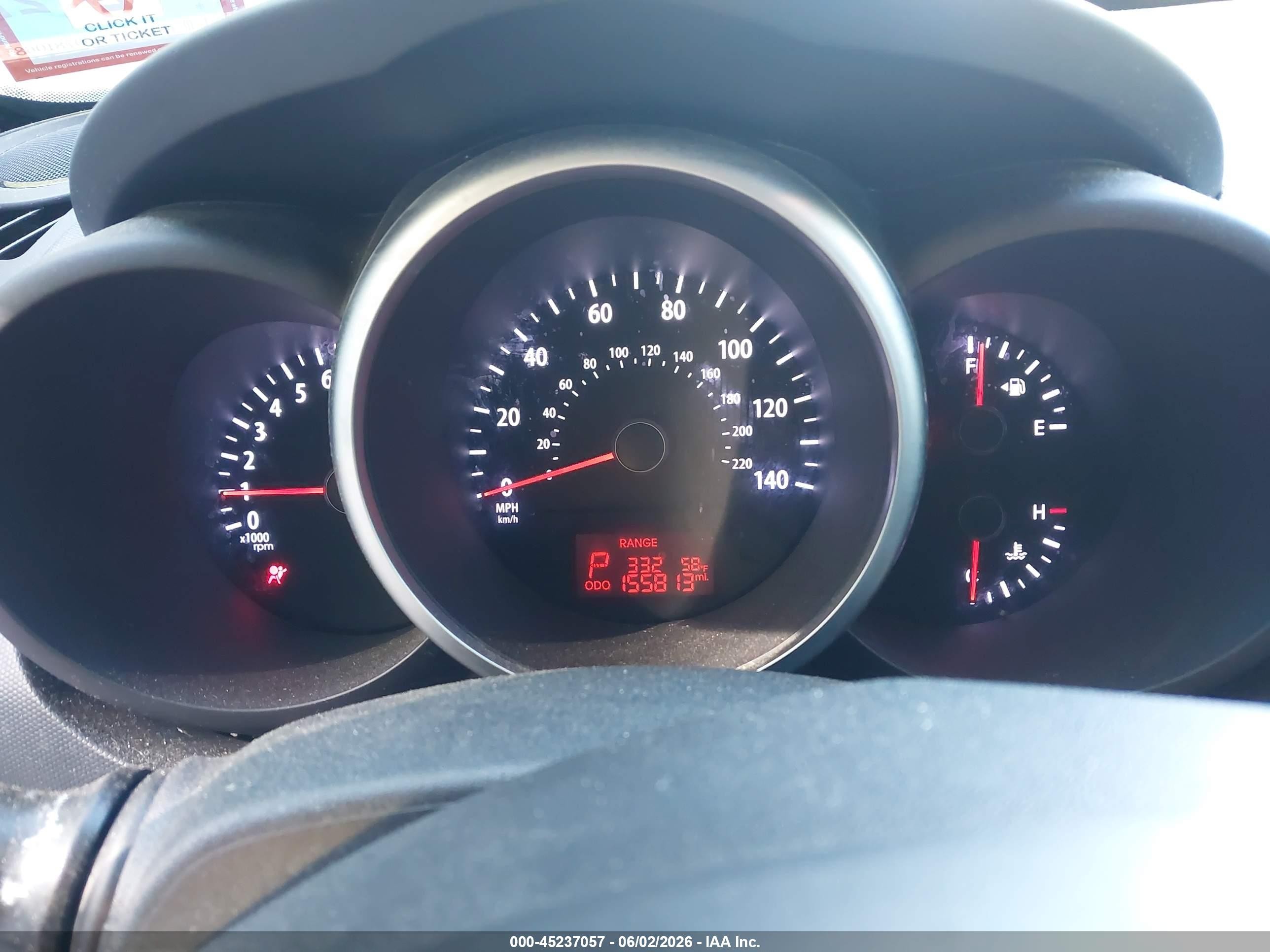 2013 Kia Soul + Green vin: KNDJT2A63D7601524