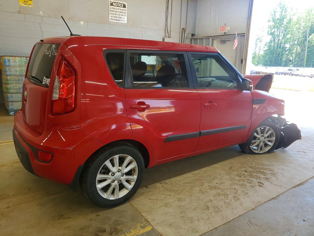 2013 Kia Soul + Red vin: KNDJT2A63D7619621