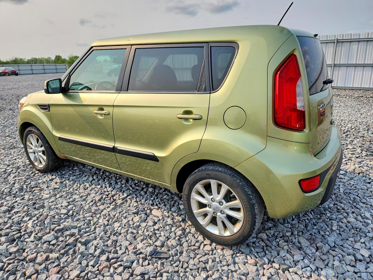 2012 Kia Soul + Зеленый vin: KNDJT2A64C7369997