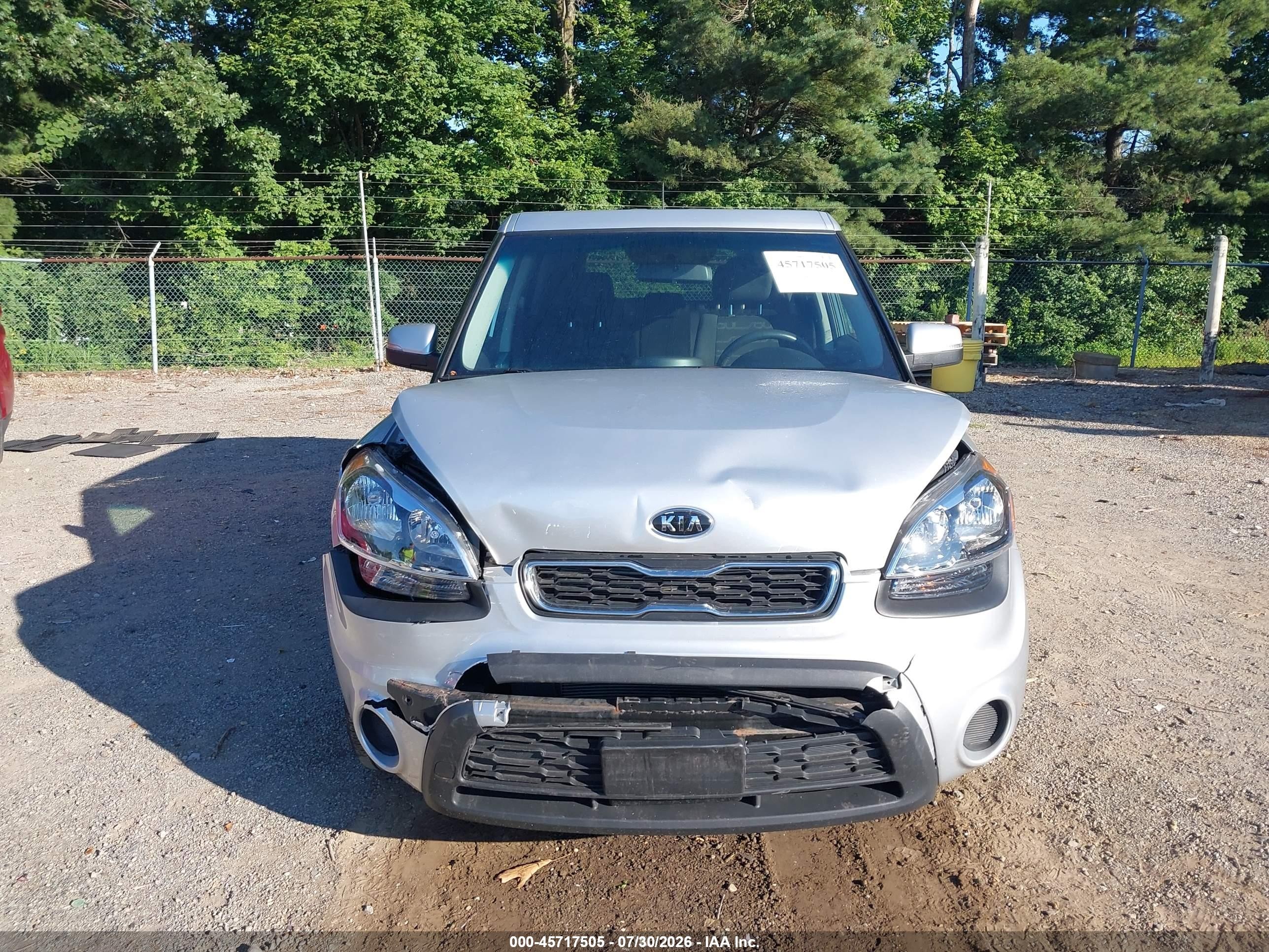 2012 Kia Soul + Silver vin: KNDJT2A64C7379882