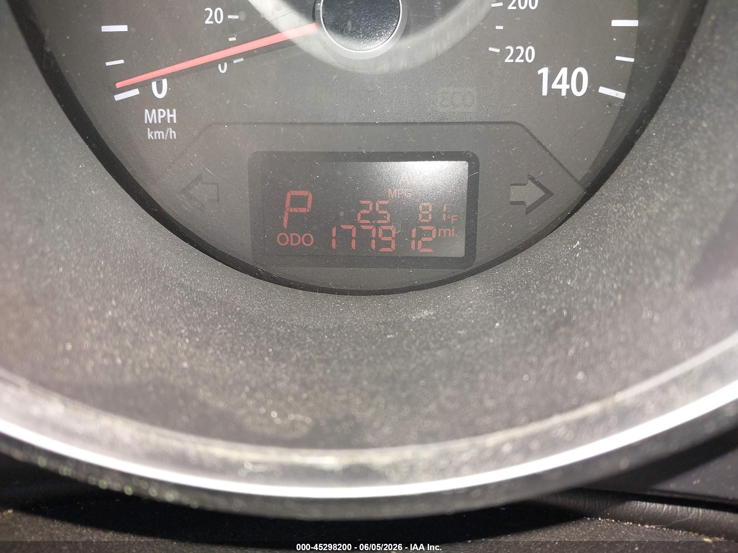 2012 Kia Soul + Beige vin: KNDJT2A64C7384029