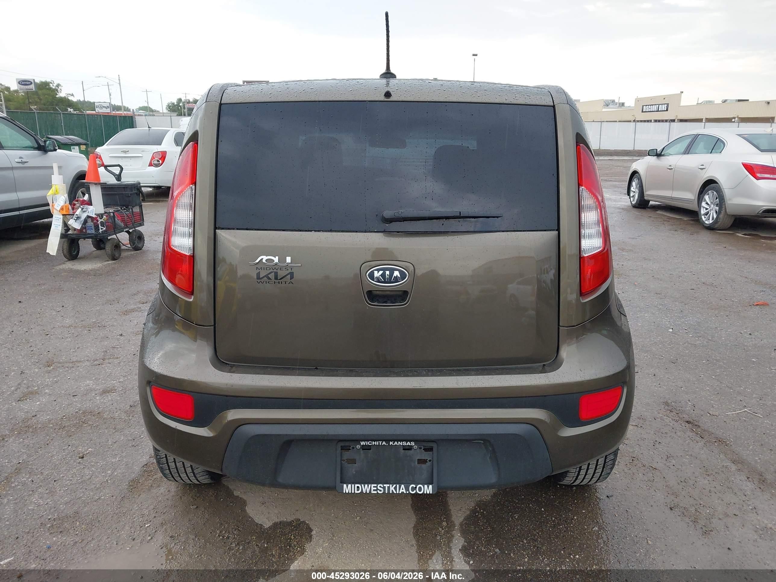 2012 Kia Soul + Brown vin: KNDJT2A64C7401881