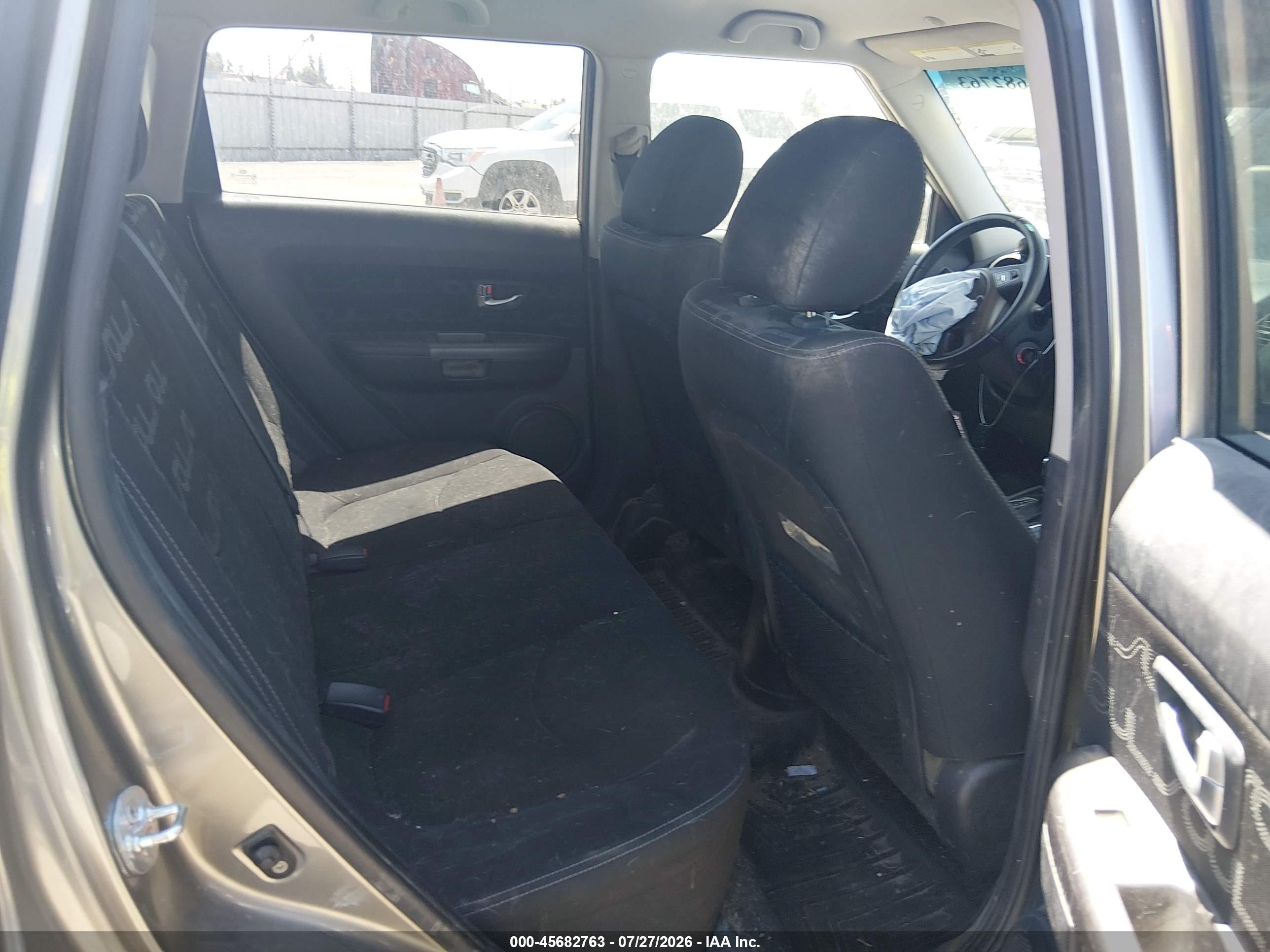 2012 Kia Soul + Silver vin: KNDJT2A64C7434914