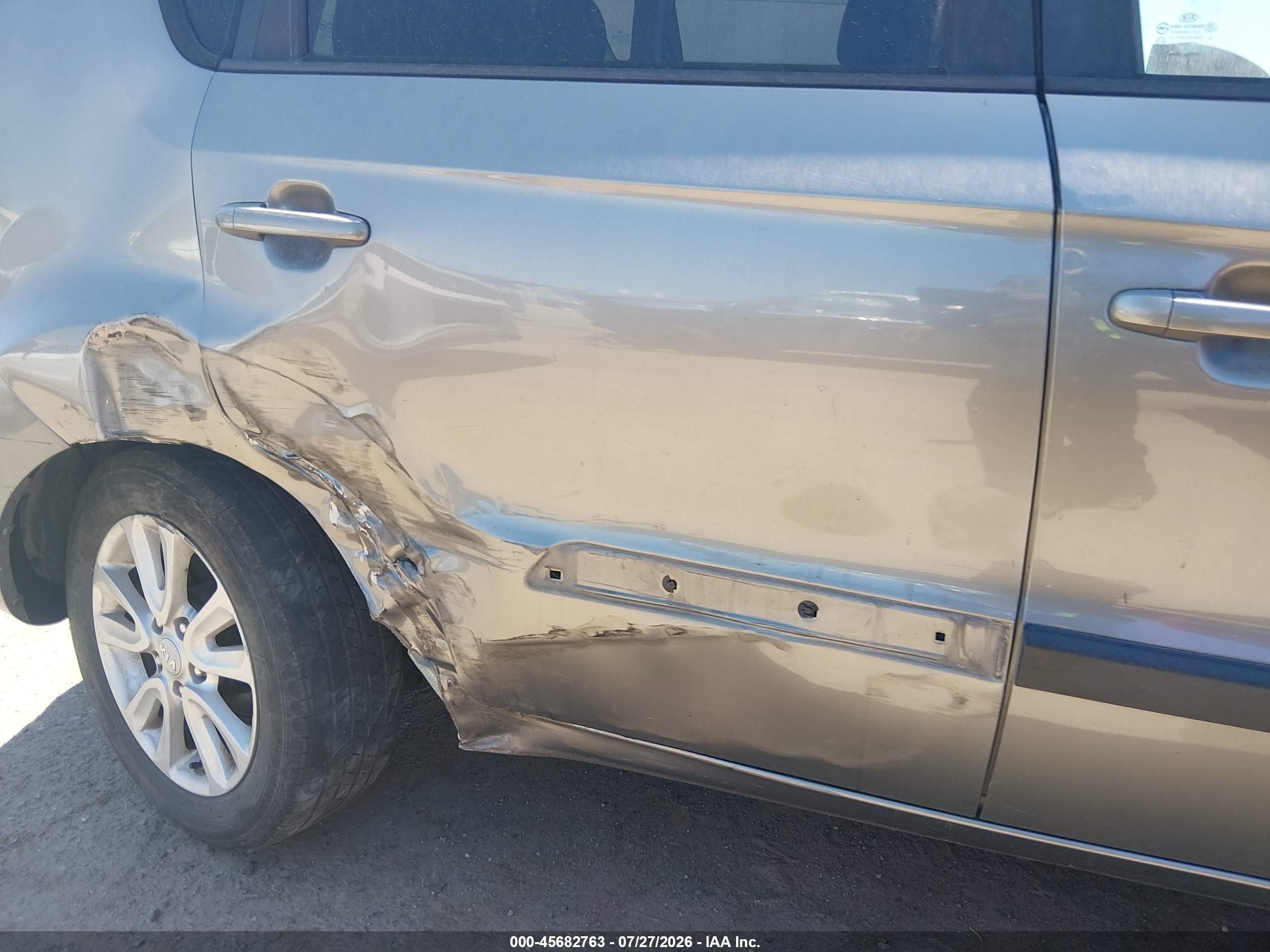 2012 Kia Soul + Silver vin: KNDJT2A64C7434914