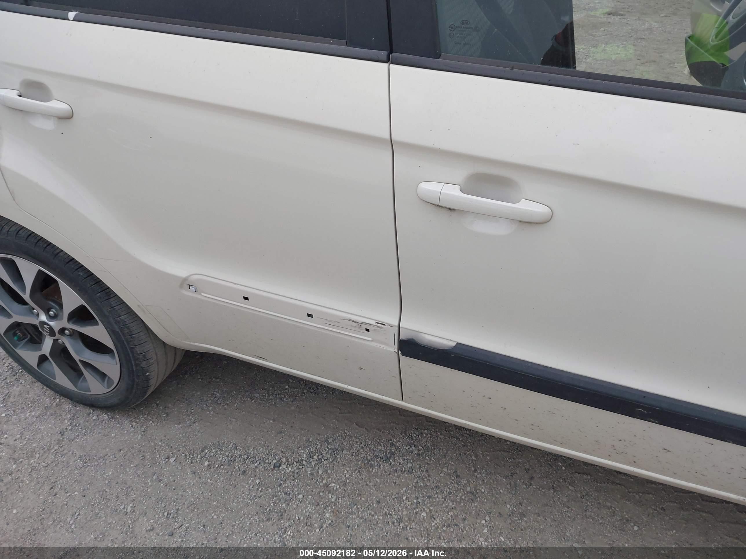 2012 Kia Soul ! Tan vin: KNDJT2A64C7435836