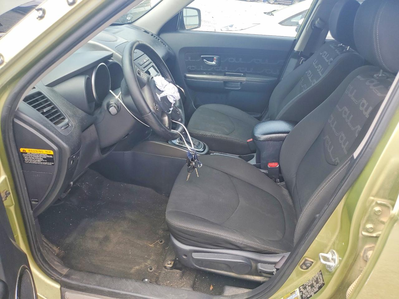 2012 Kia Soul + Green vin: KNDJT2A64C7459926