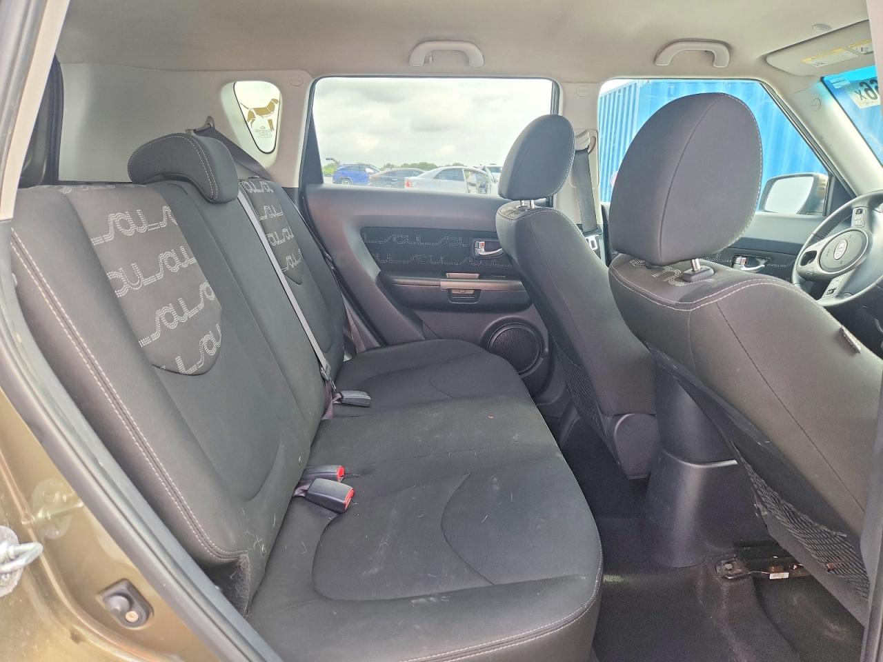 2012 Kia Soul + Gray vin: KNDJT2A64C7473261